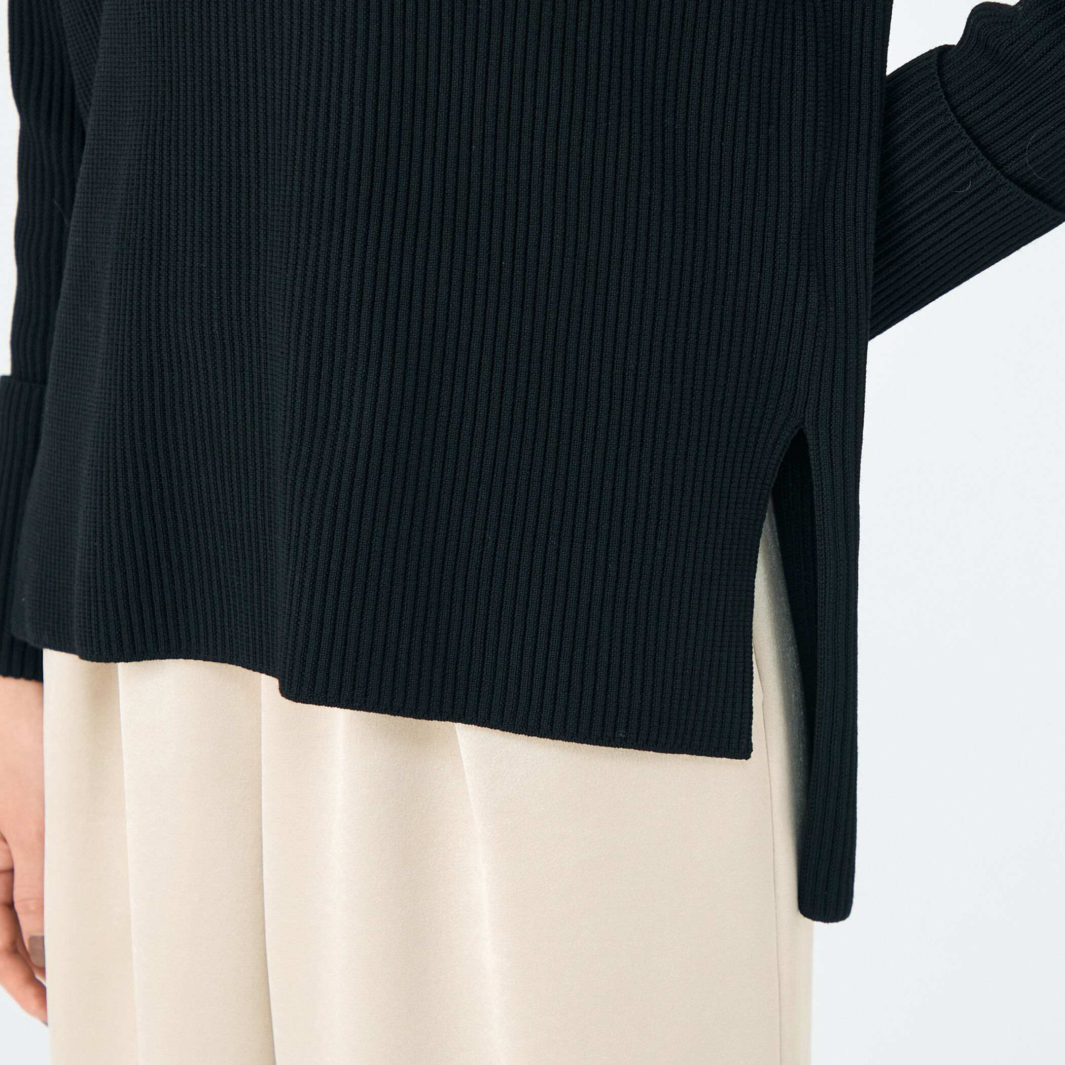 リンクスリブ ビルドネックプルオーバー｜トゥモローランド 公式通販