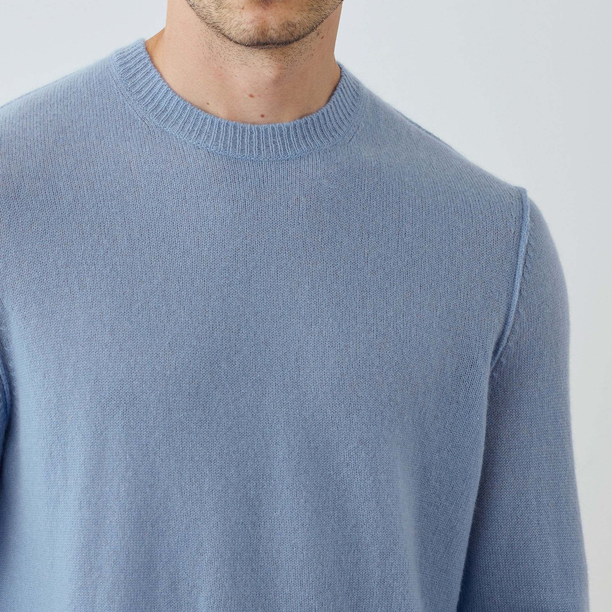 ソフトフェザーウェイトカシミヤ クルーネックプルオーバー MOKC3669