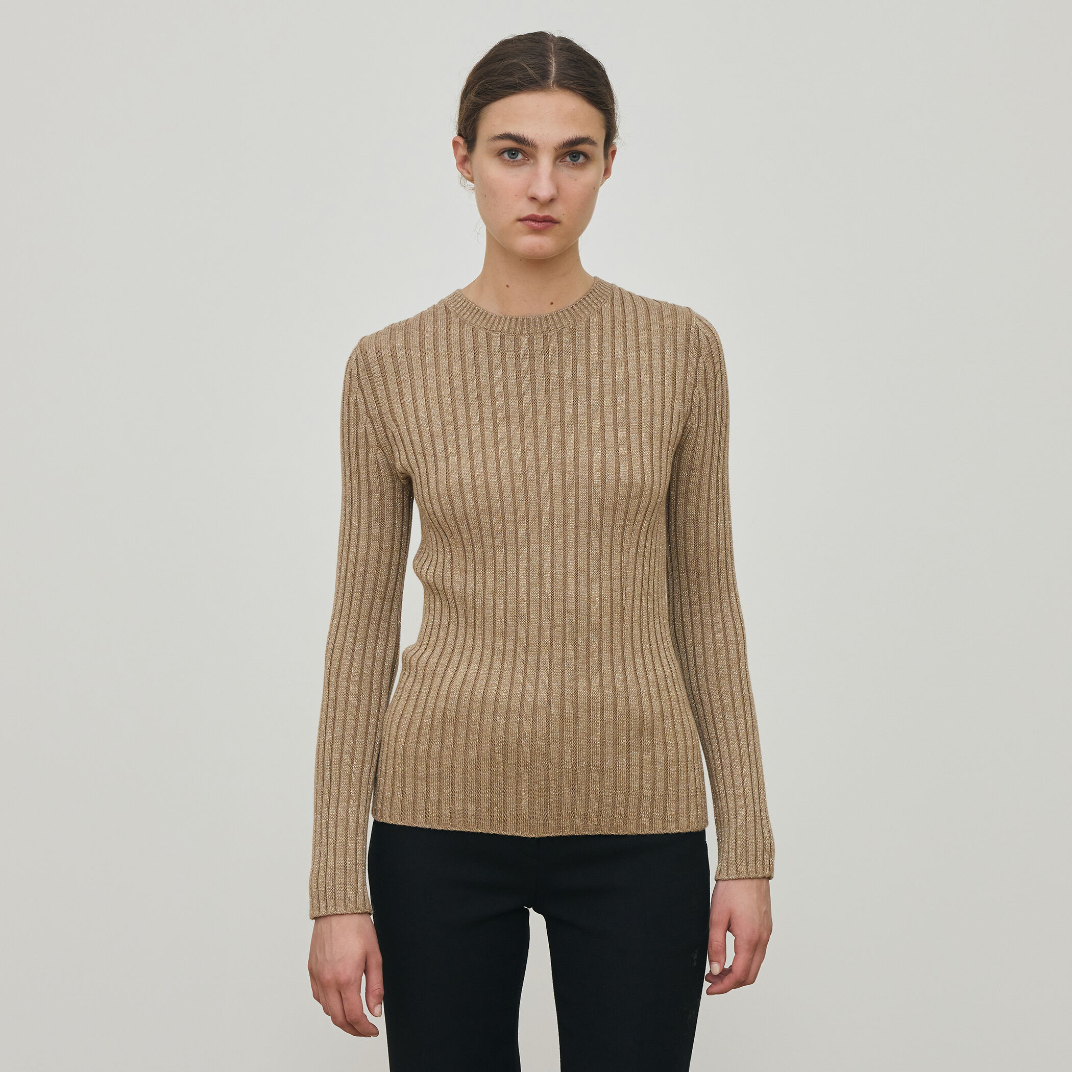 TFW49 ベージュ クルーネック プルオーバー TFW49 ベージュ クルーネック プルオーバー TFWー49［ティーエフ