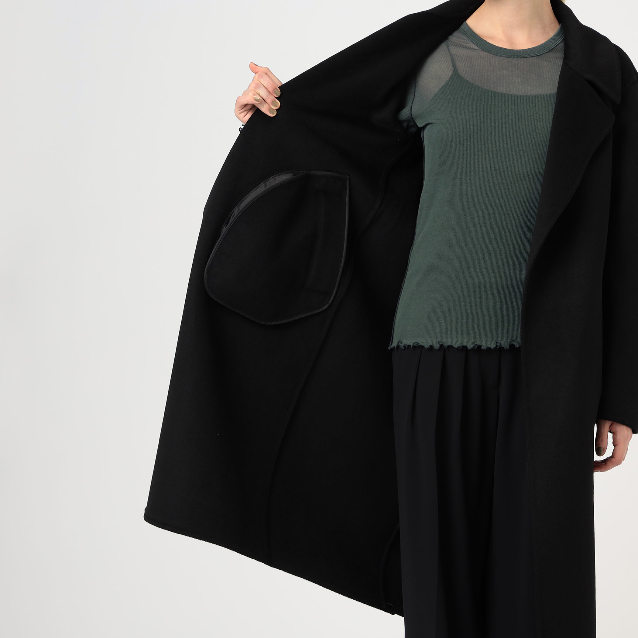 ザ・コード　15ポンド JEANPAULKNOTT CACHE COUR COAT｜トゥモローランド 公式通販