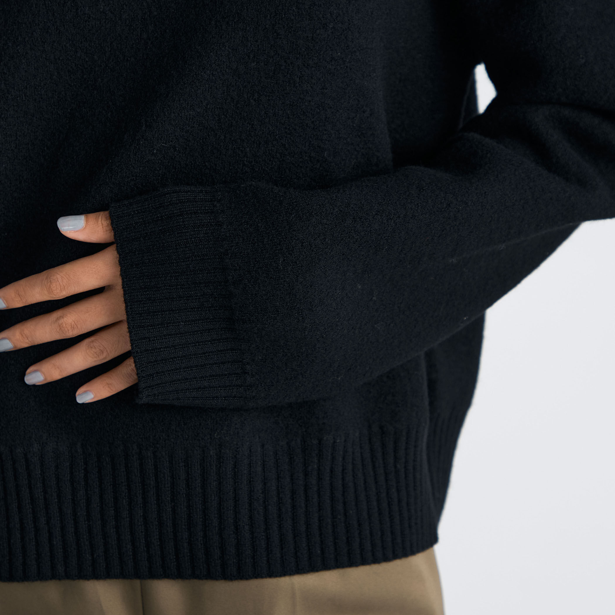 フェルテッドウール クルーネックニット｜トゥモローランド 公式通販