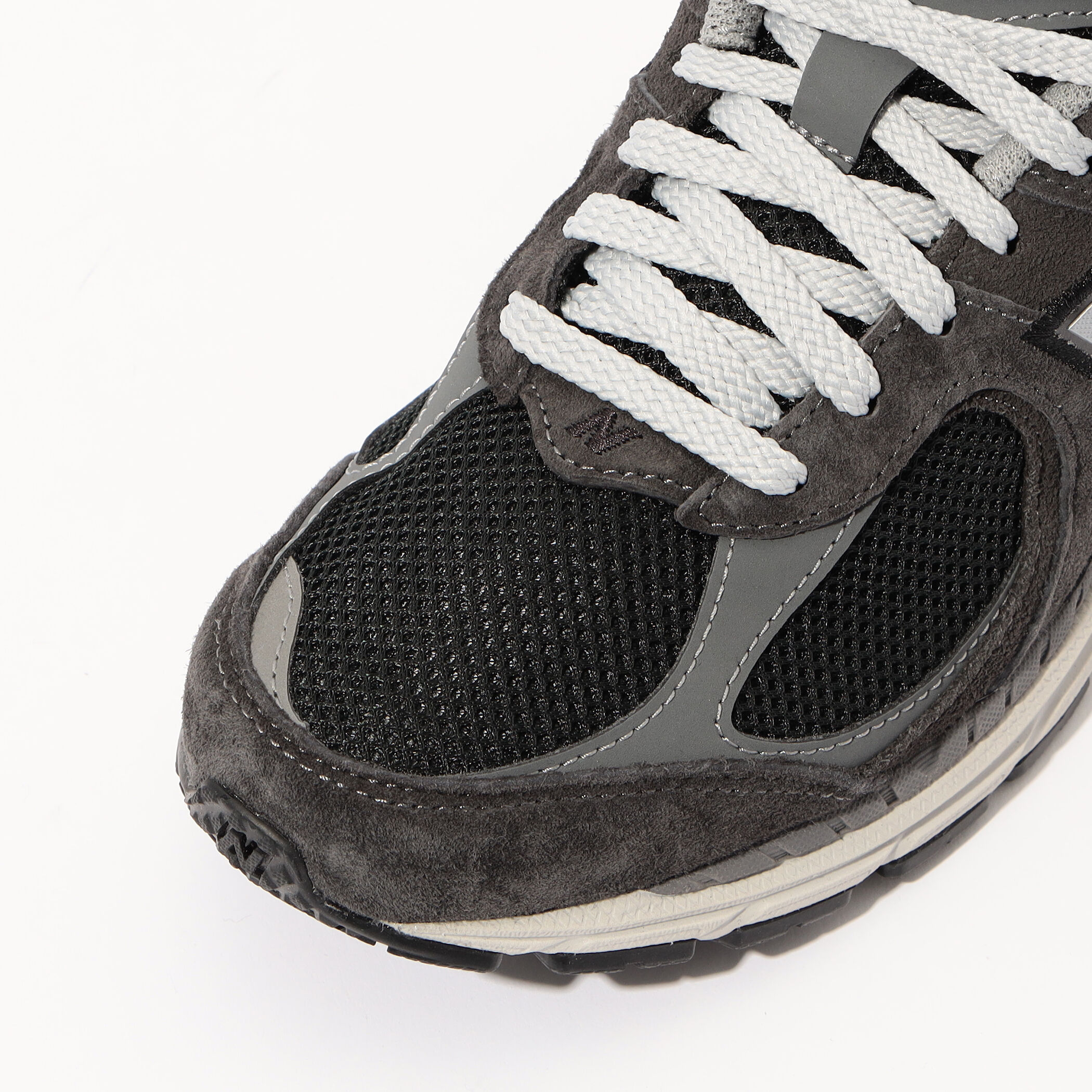 New Balance 2002R スニーカー｜トゥモローランド 公式通販