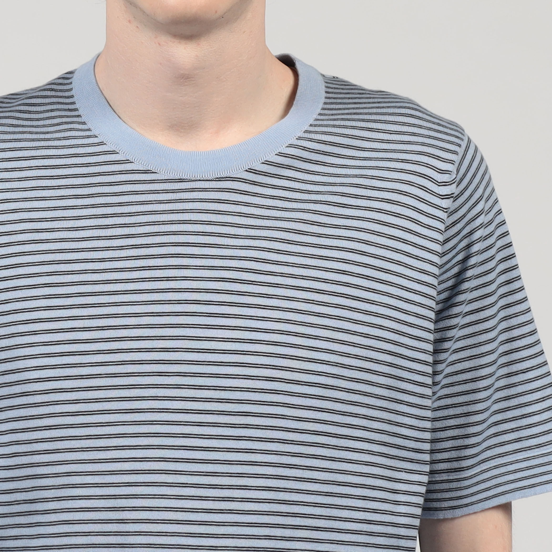 別注】JOHN SMEDLEY VIKTOR ニットTシャツ｜トゥモローランド 公式通販