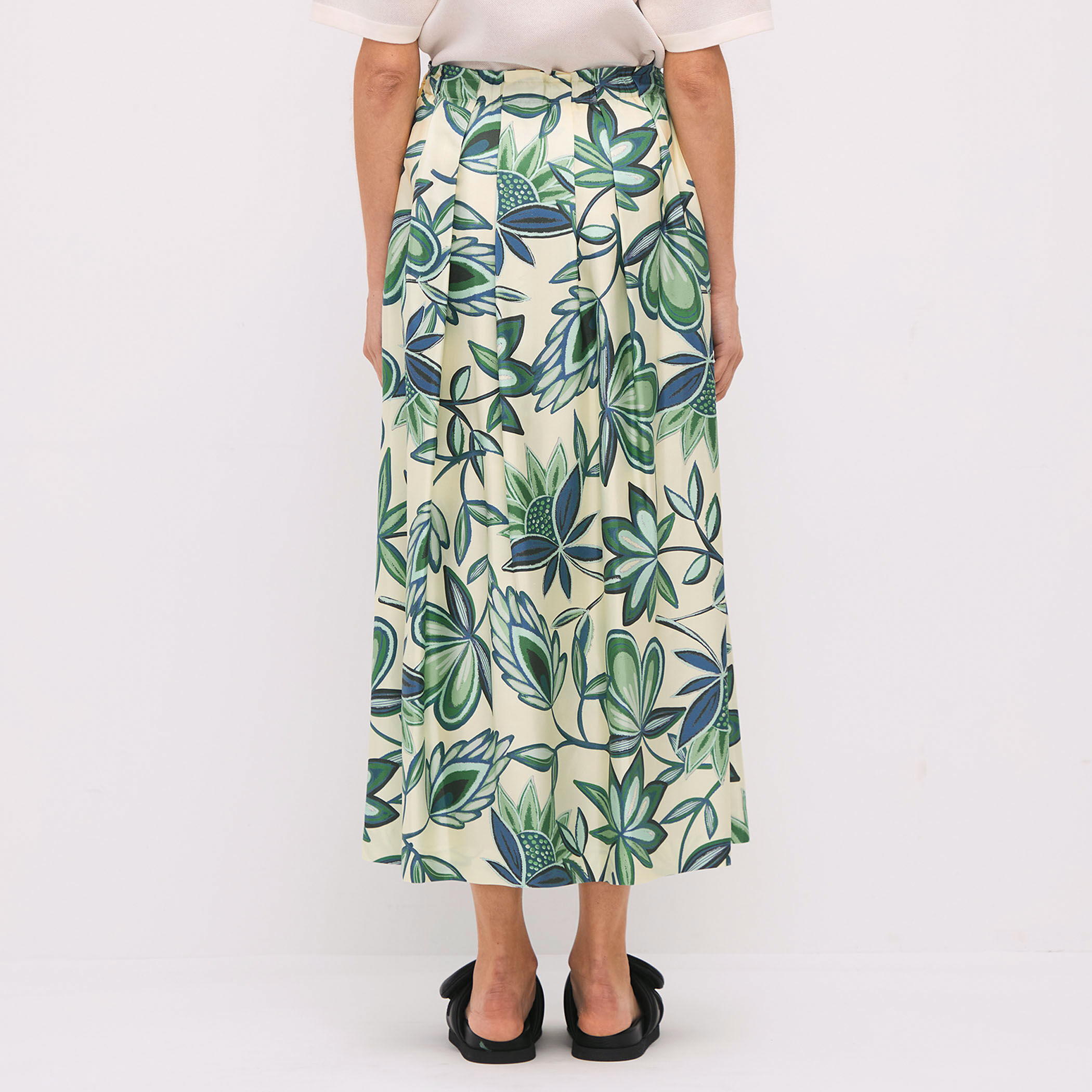 【CABaN】キャバン　COLETTE フレアボタニカルスカート　イエロー系 CABaN】キャバン COLETTE フレアボタニカルスカート イエロー系