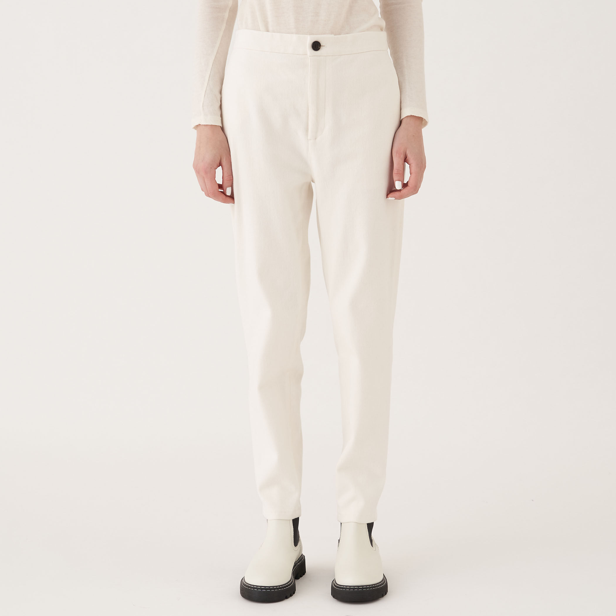 GALERIE VIE ストレッチモールスキン イージーテーパードパンツ36 ストレッチモールスキン イージーテーパードパンツ｜トゥモローランド