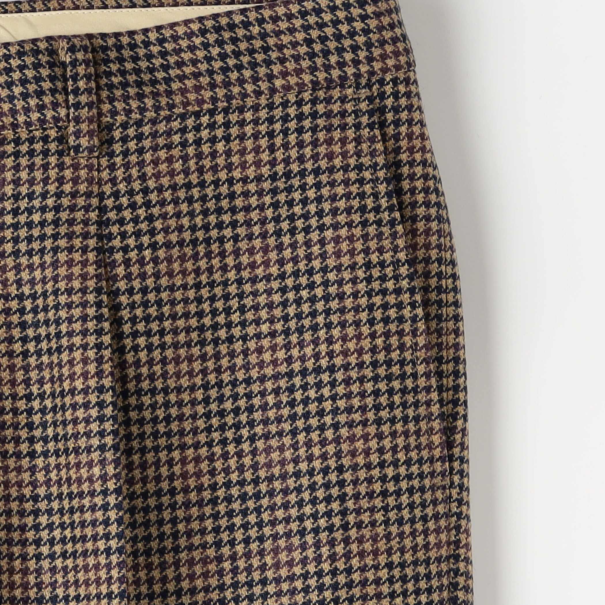 新品】Lovat ラバット ツイード生地 ウールパンツ - メルカリ