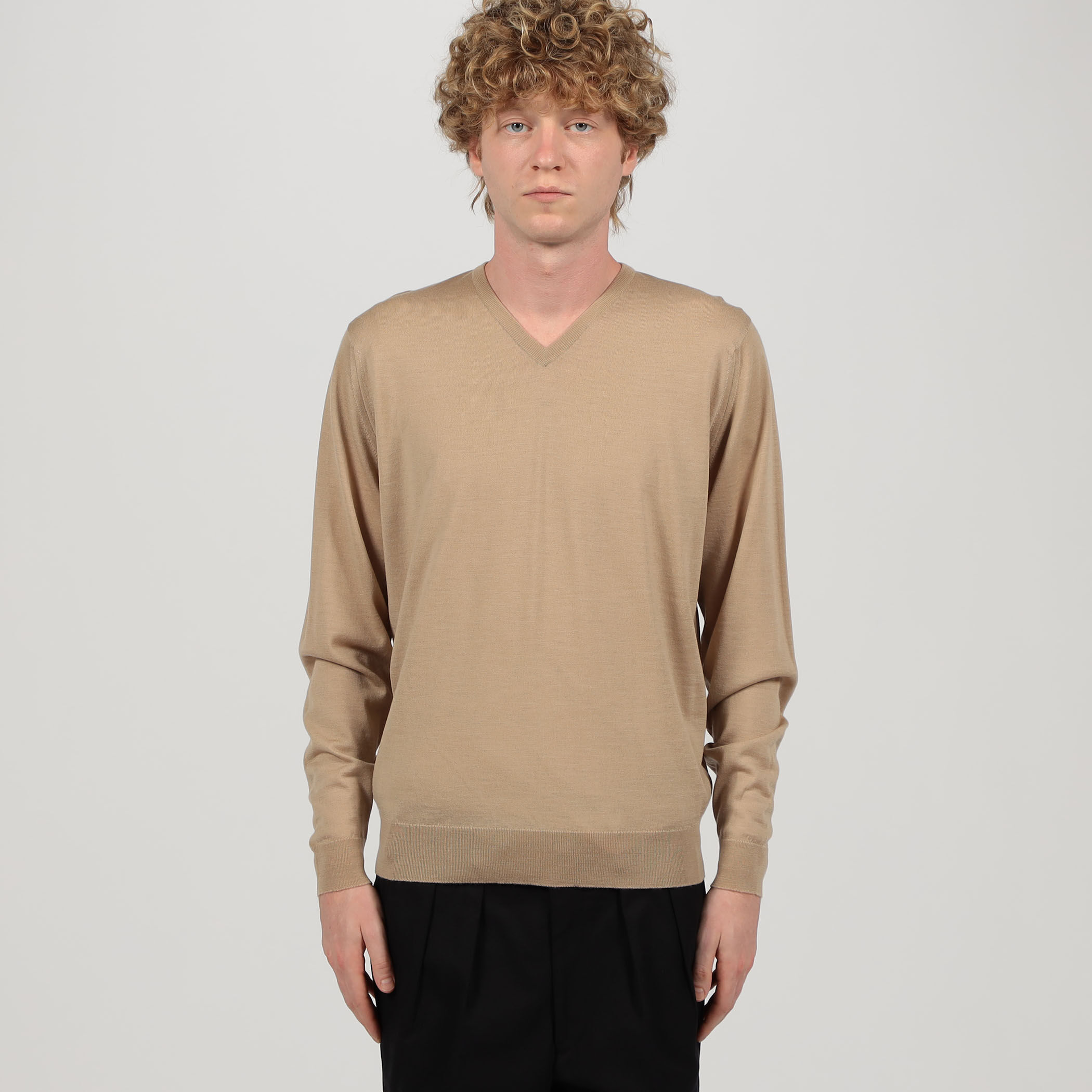 JOHN SMEDLEY PACKHAM メリノウール Vネックプルオーバーニット