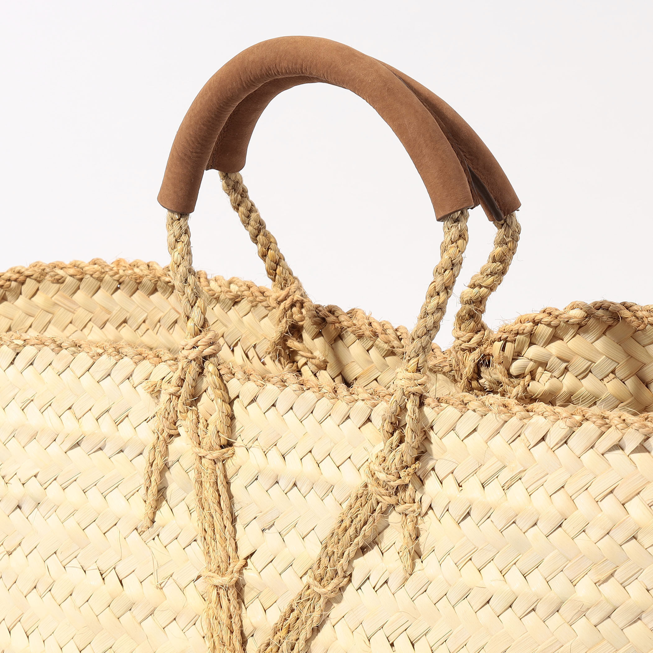 LA LISTE TUNISIENNE CROSS MARKET バスケット｜トゥモローランド 公式