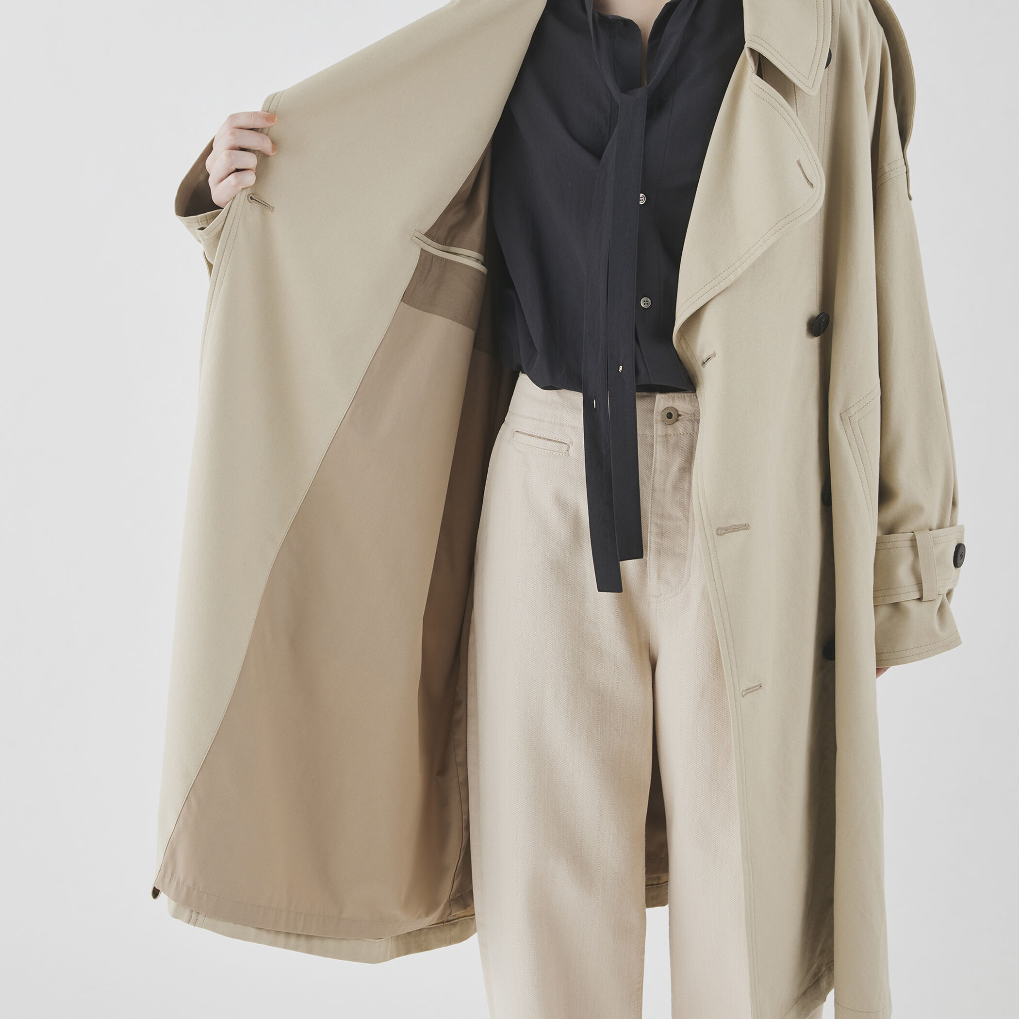 ノンマーセライズドコットンギャバジン ボリュームトレンチコート