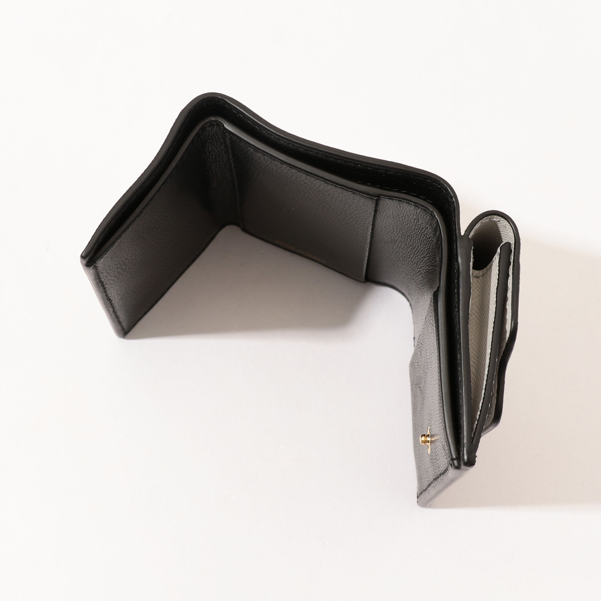 [Marni] Bead Tripold Wallet - Nomad / ☆送料込☆ BIFOLD WALLET | MARNI(マルニ) / ファッション雑貨 財布
