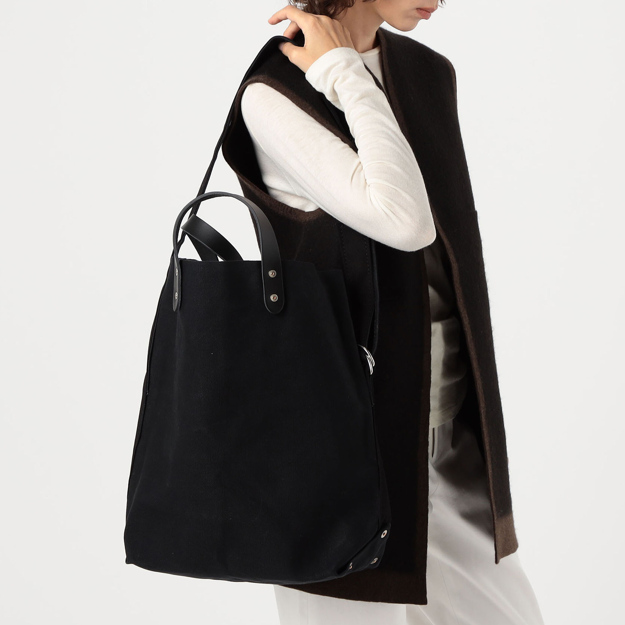 TEMBEA メッセンジャーバッグ｜トゥモローランド 公式通販