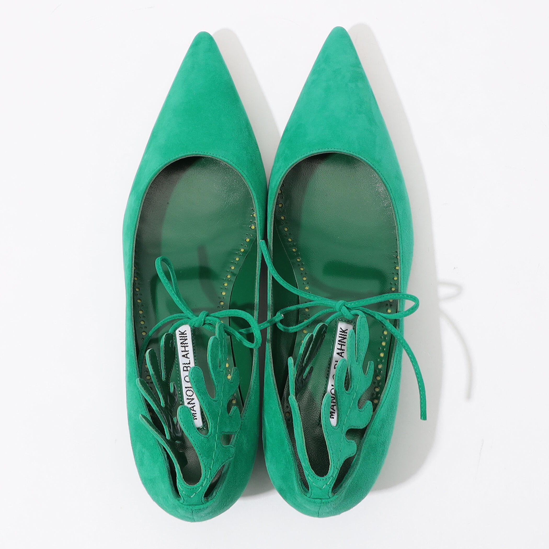 MANOLO BLAHNIK FLORETE スエードパンプス｜トゥモローランド
