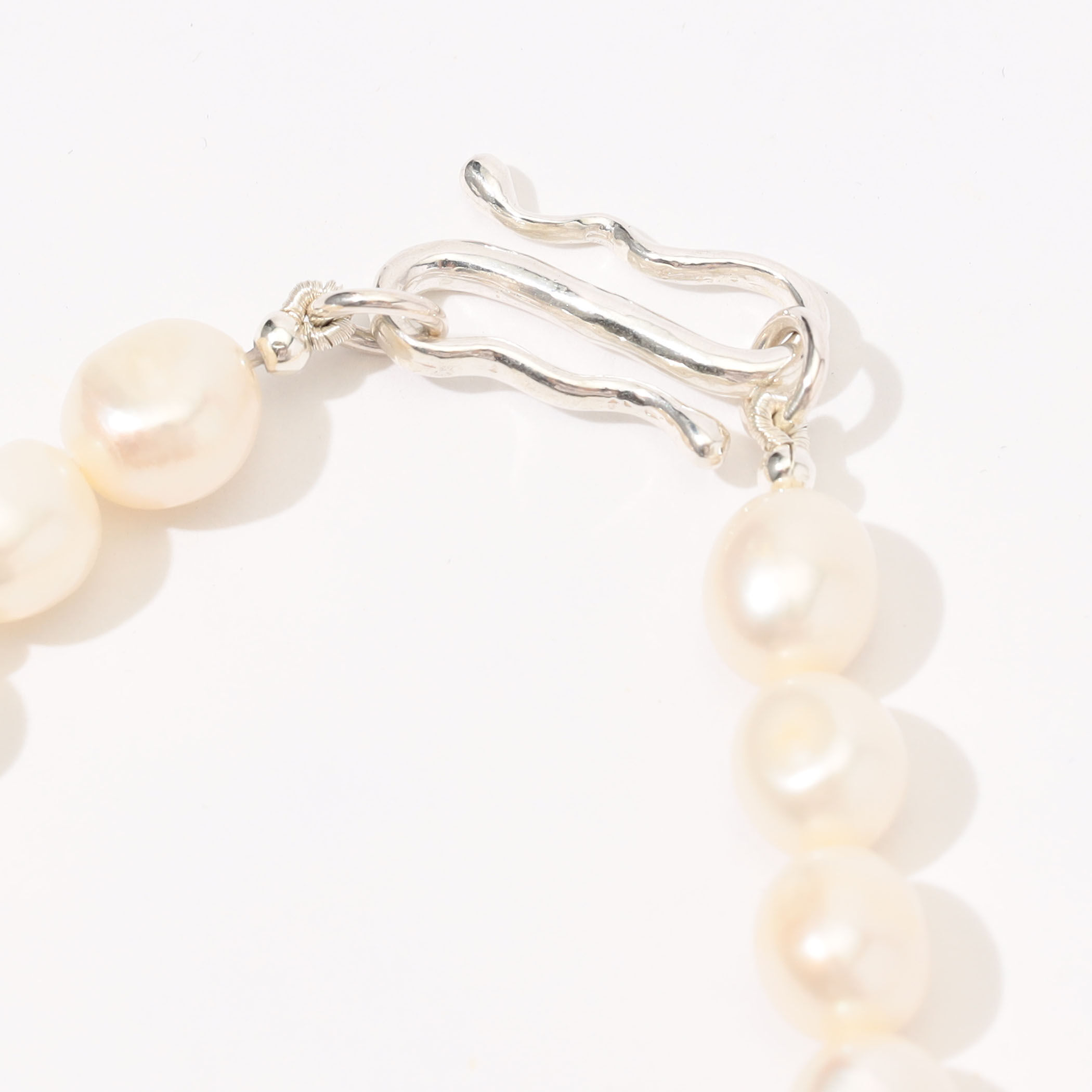 定価28600円/ IENA☆mounir ホワイトバロックパール ネックレス 定価28600円/ IENA☆mounir ホワイトバロックパール ネックレス 定価