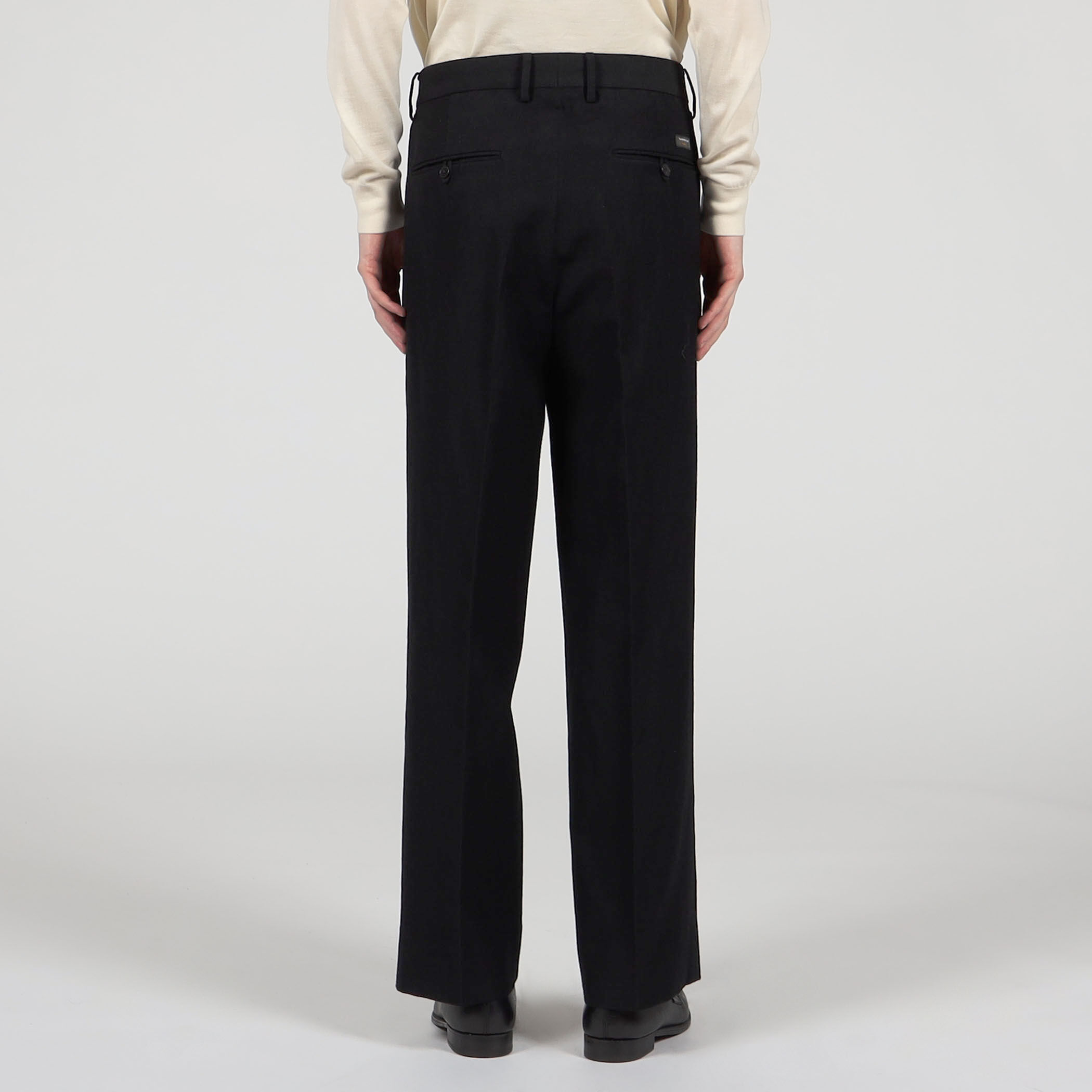 □ウールリネンコットン 2タックワイドストレートパンツ