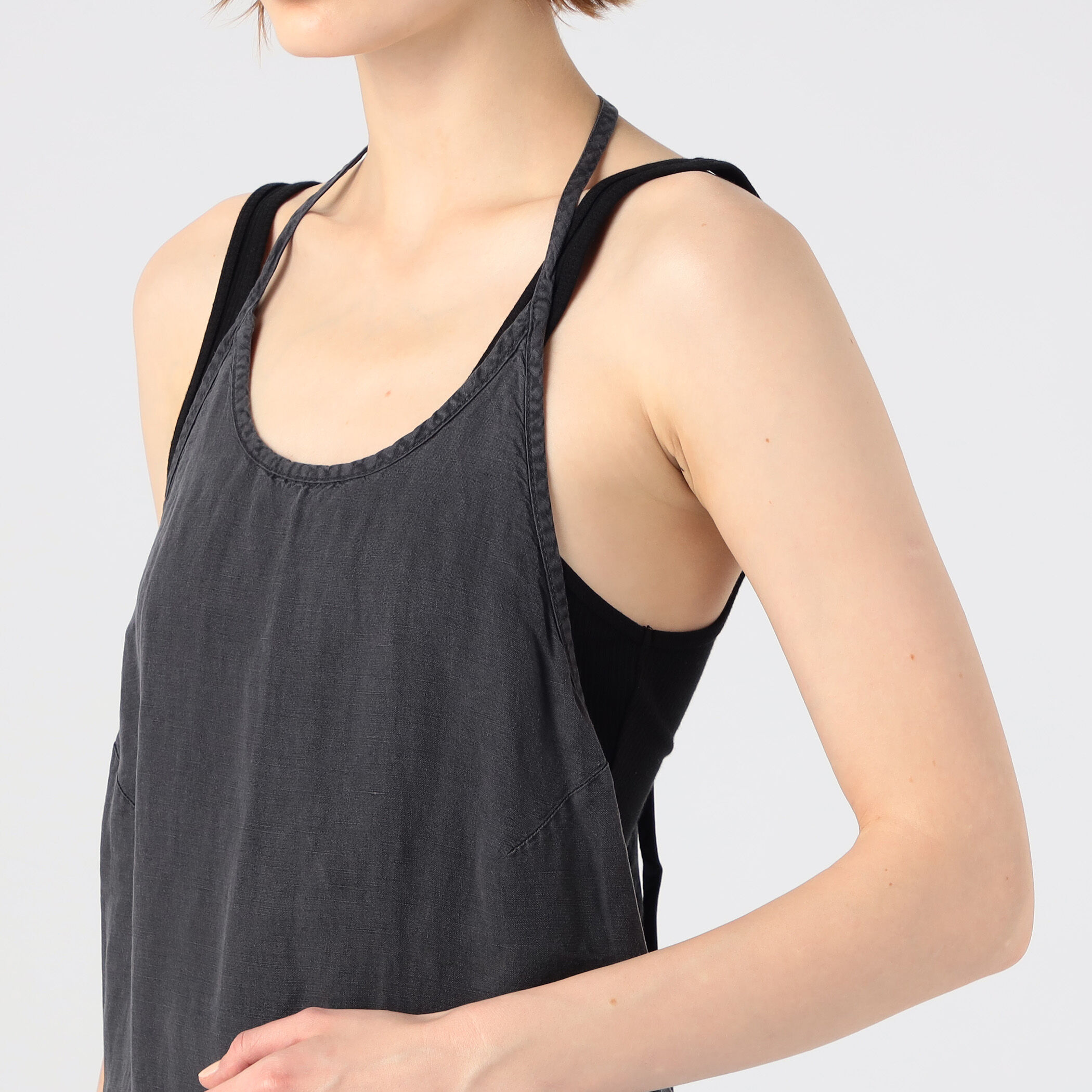 ズマリネン ホルターネックワンピース WTLS6763｜トゥモローランド