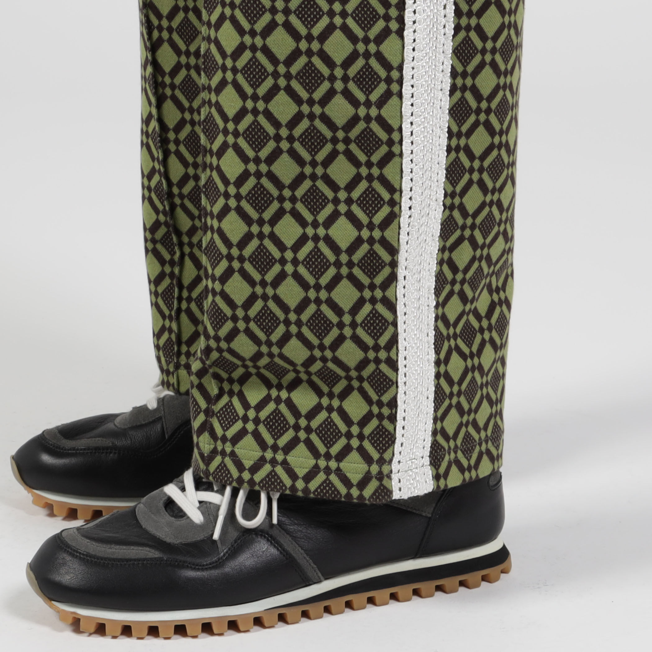 WALES BONNER Power Track Pants｜トゥモローランド 公式通販
