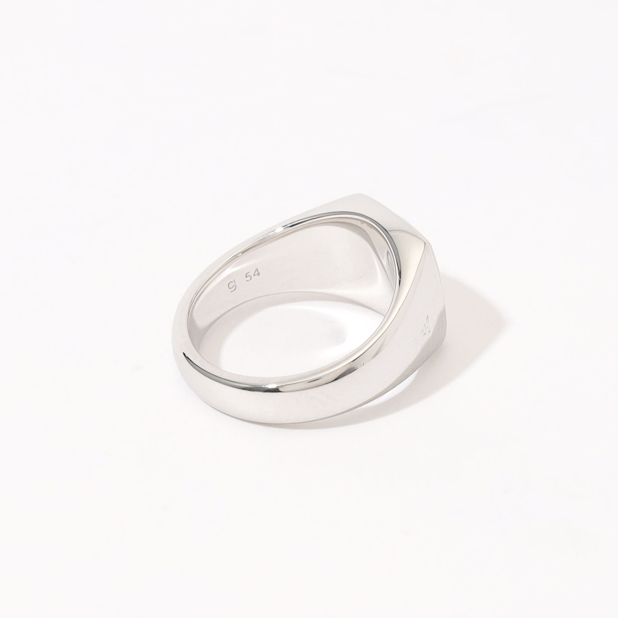 TOM WOOD Kay Ring White MOP｜トゥモローランド 公式通販