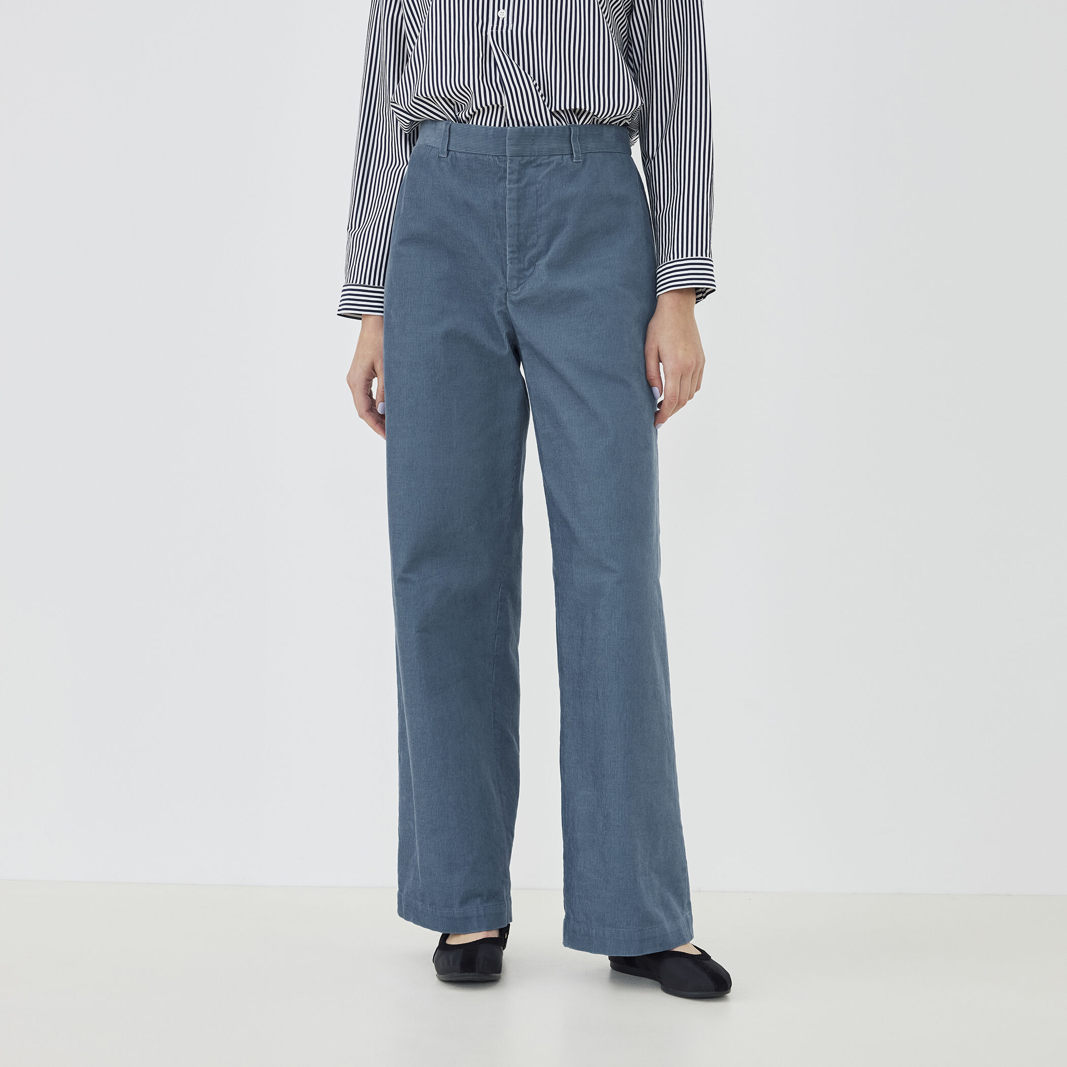 WEB先行予約】ライトコーデュロイ イージーストレートパンツ