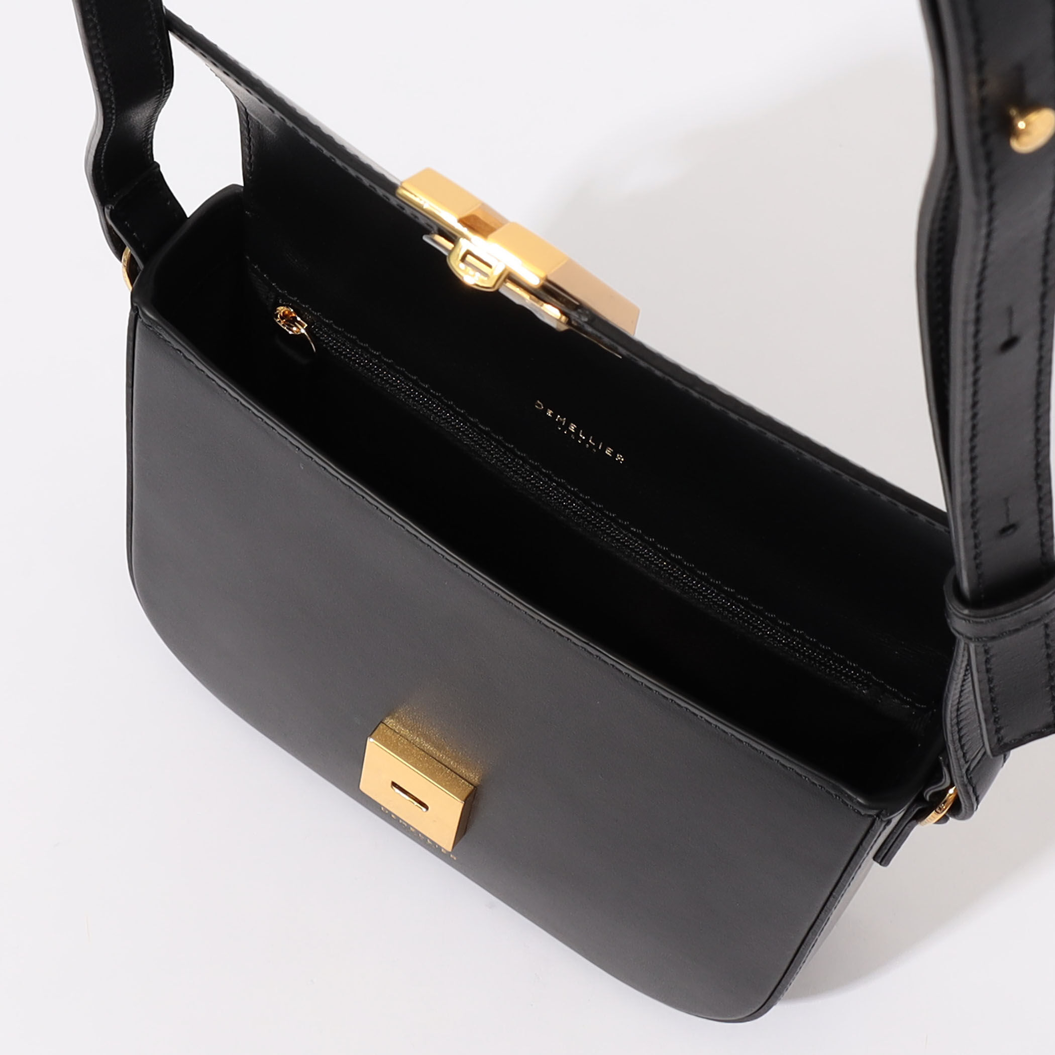 DEMELLIER SMALL VANCOUVER ショルダーバッグ｜トゥモローランド