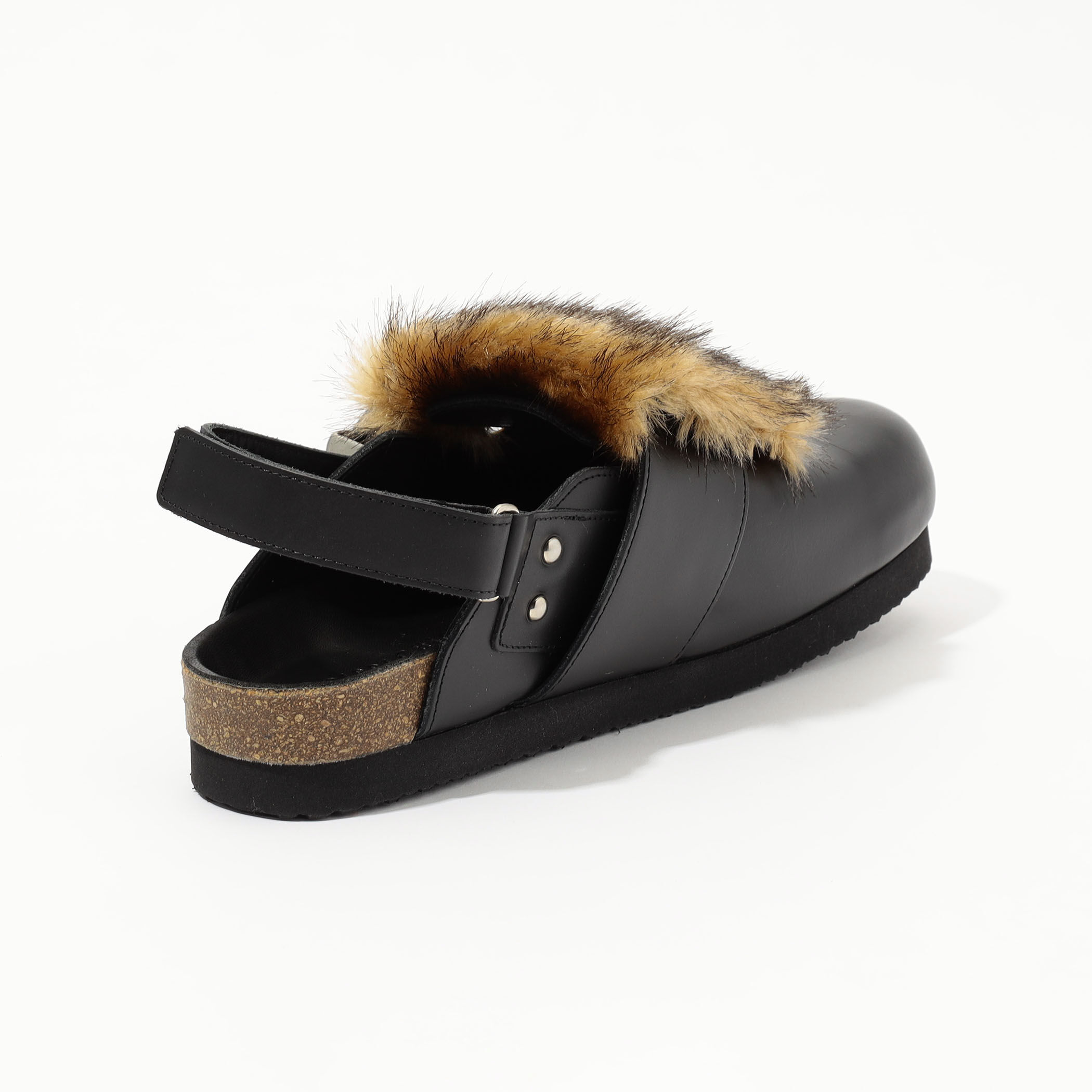 [PIPPICHIC]ムートンスリッパ SUICOKE(スイコック)のムートンスリッパ通販 | 集英社HAPPY PLUS