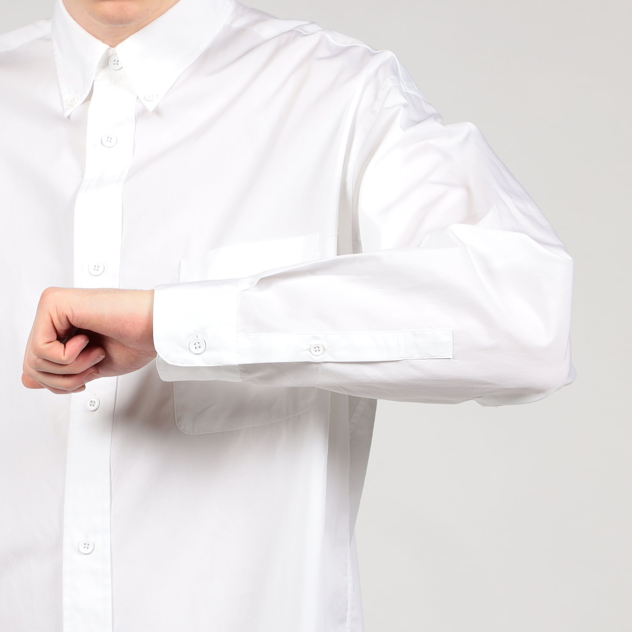 コットンブロード ボタンダウンシャツ｜トゥモローランド 公式通販