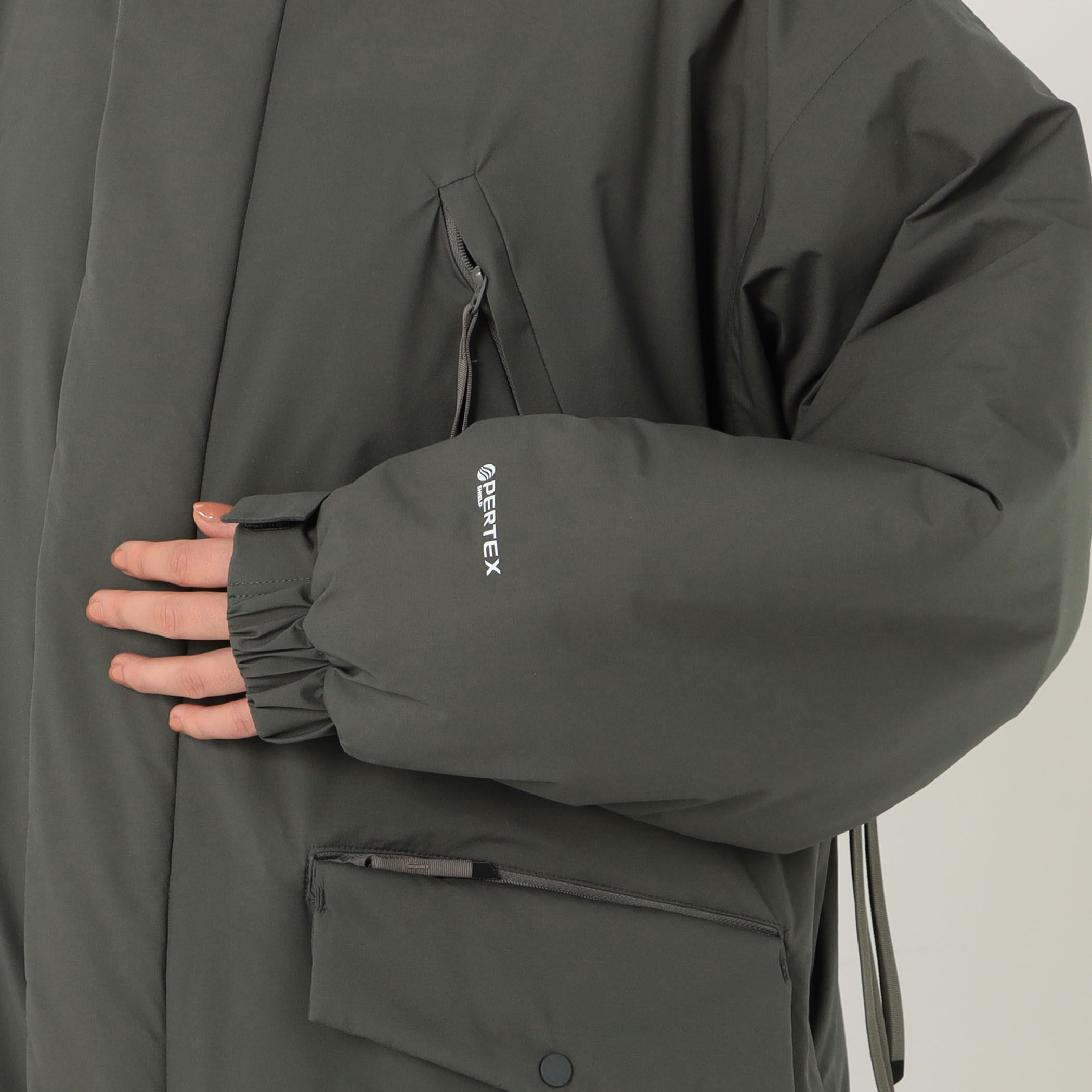 ぽっきりSALE対象 別注HYKE×Edition PERTEX SHIELD SHORT COAT | www