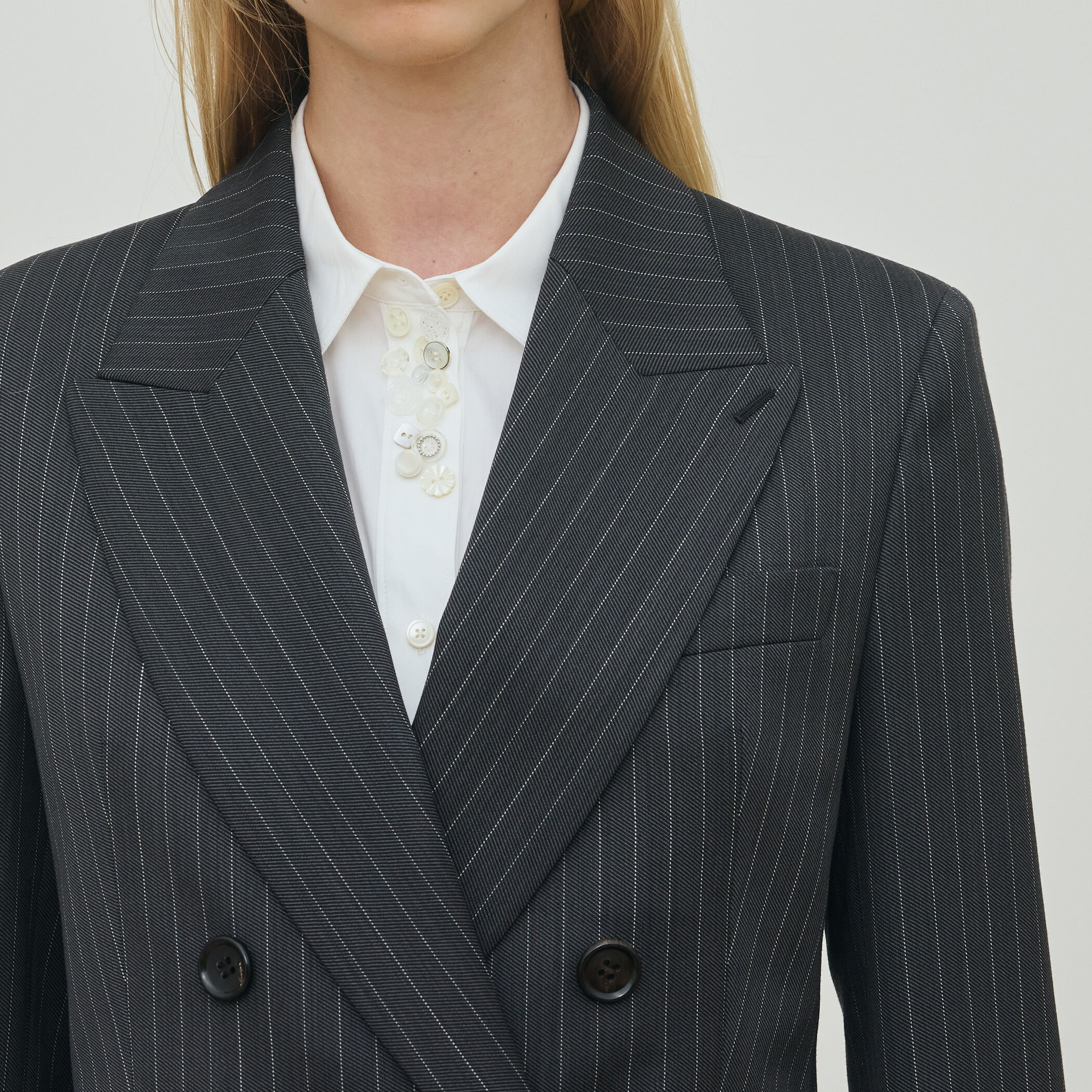 ウールドスキン ダブルブレスレッドジャケット｜トゥモローランド 公式通販