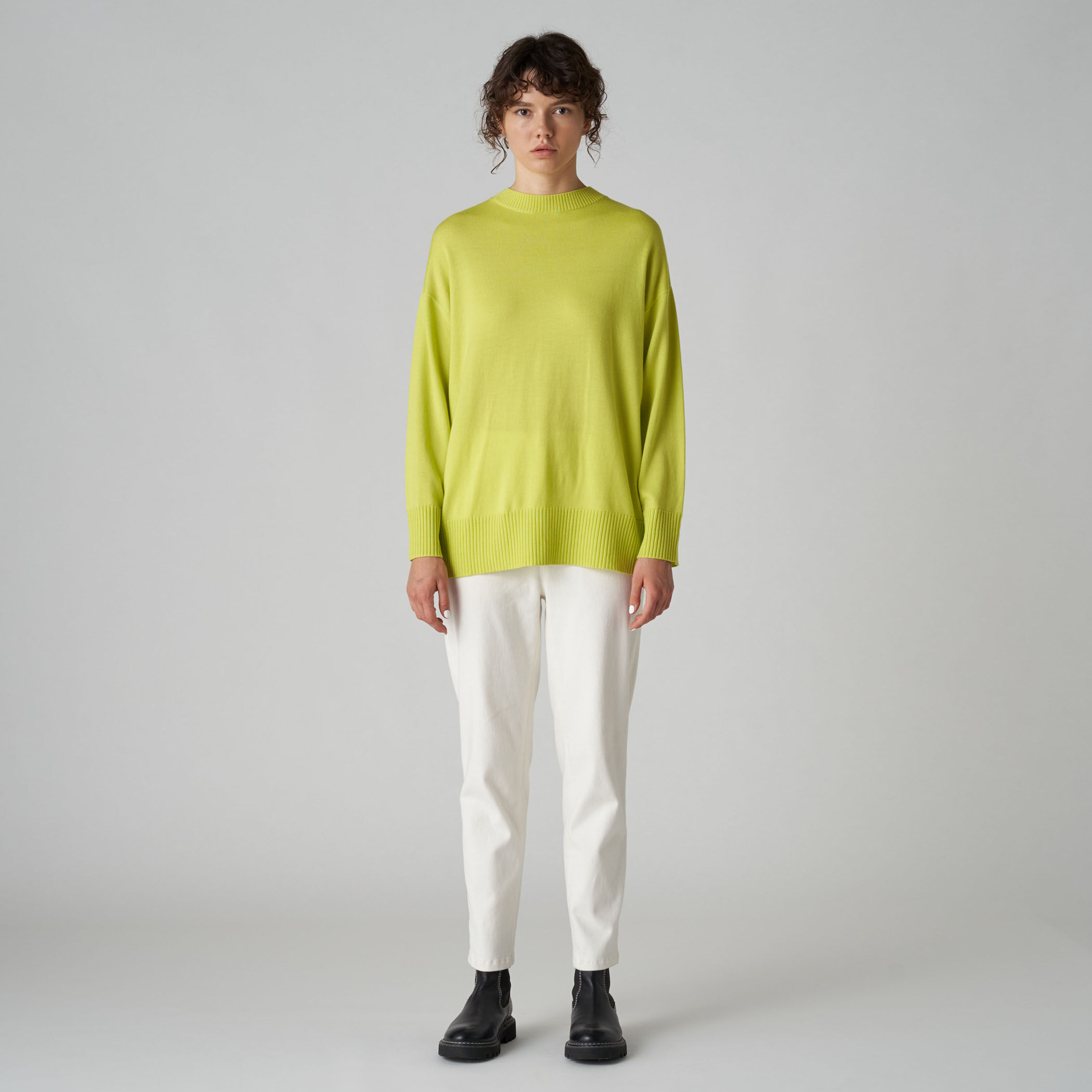 ウーステッドウール クルーネックプルオーバー｜トゥモローランド 公式通販