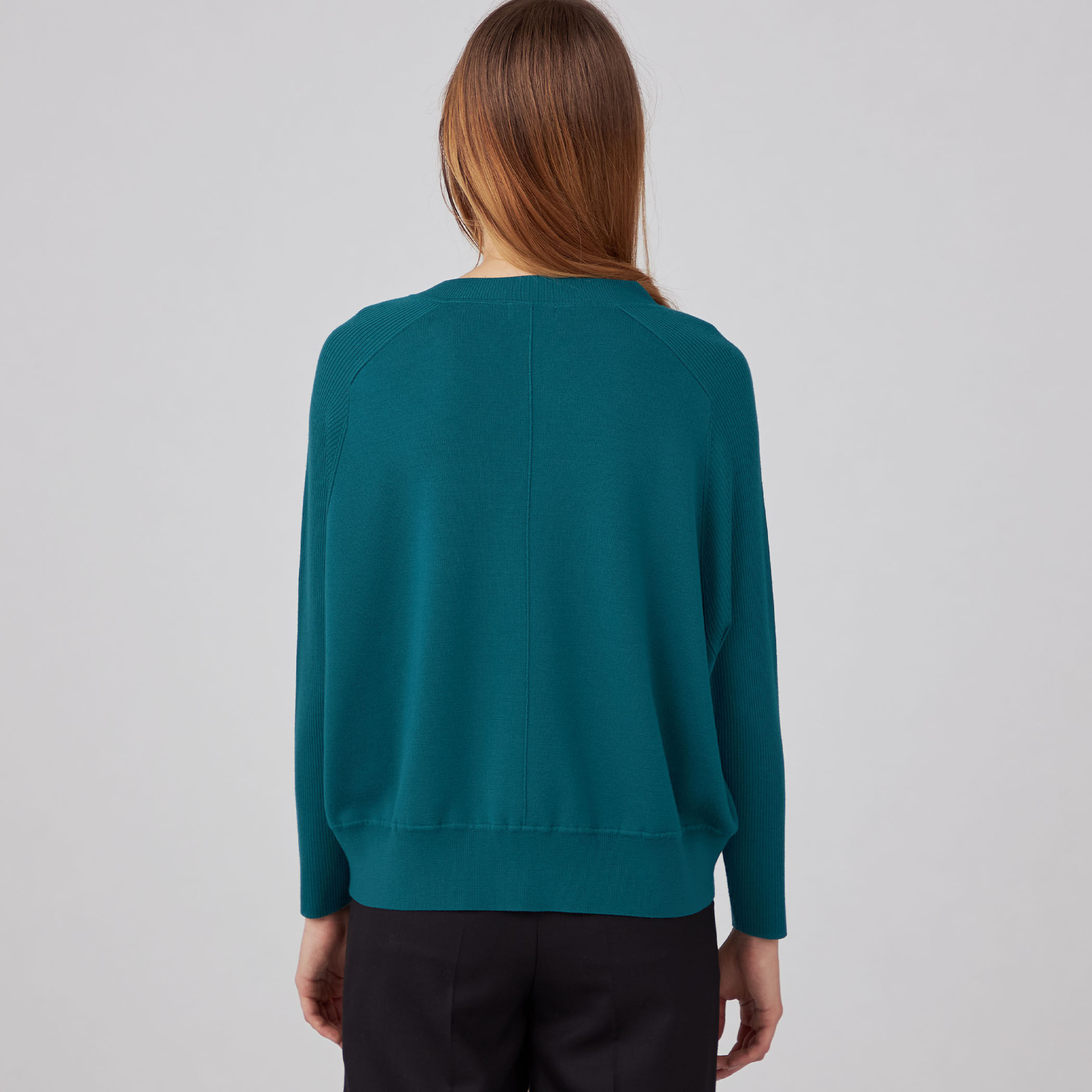 バウンススムース ワイドプルオーバー｜トゥモローランド 公式通販