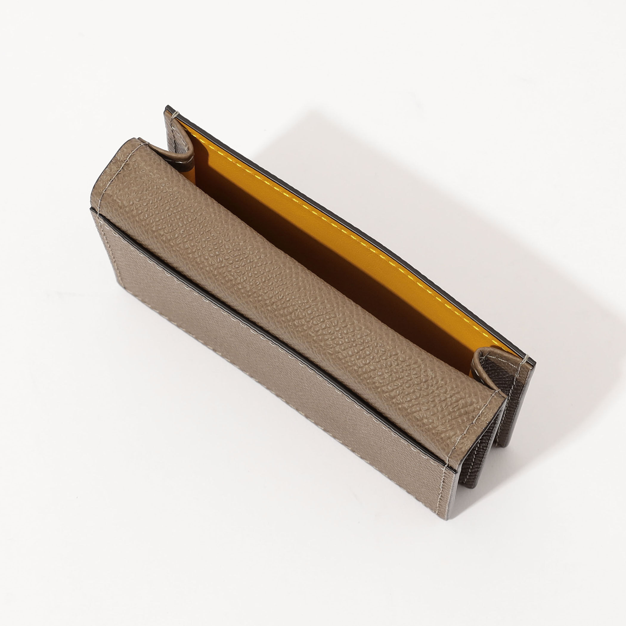 別注】BROOKLYN MUSEUM シュリンクレザー マチカードケース