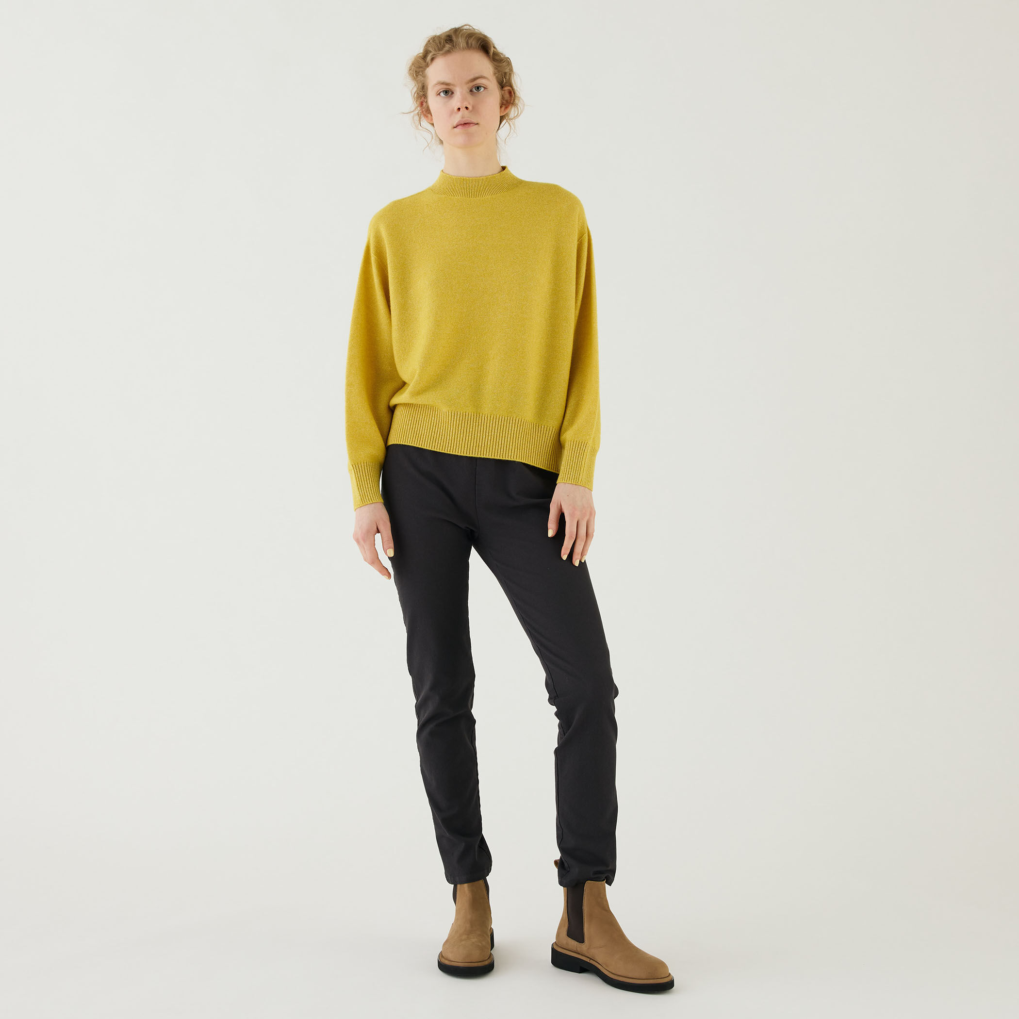 カシミヤコットン ビルドネックプルオーバー｜トゥモローランド 公式通販