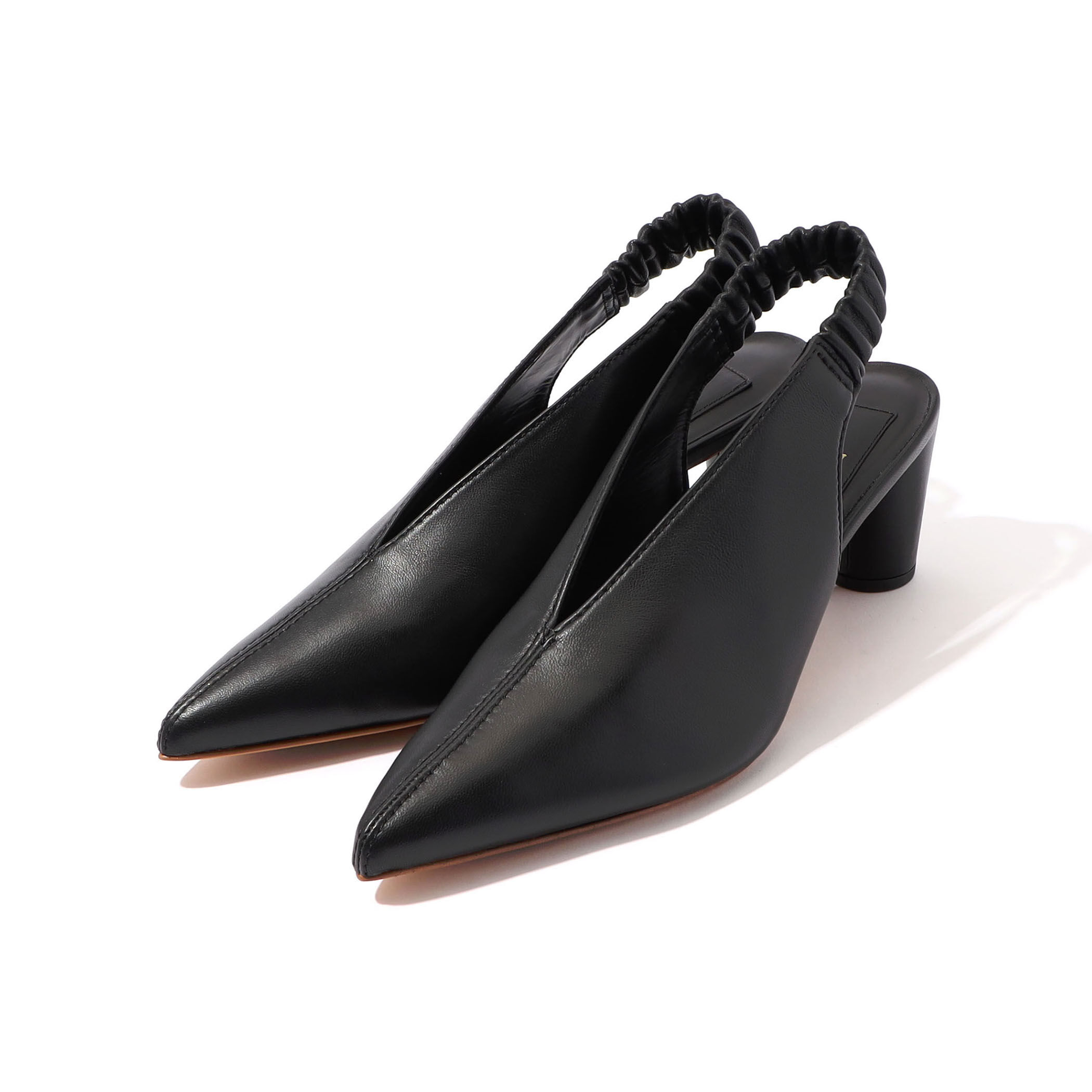 HENRI EN VARGO MONICA バックベルトパンプス｜トゥモローランド 公式通販