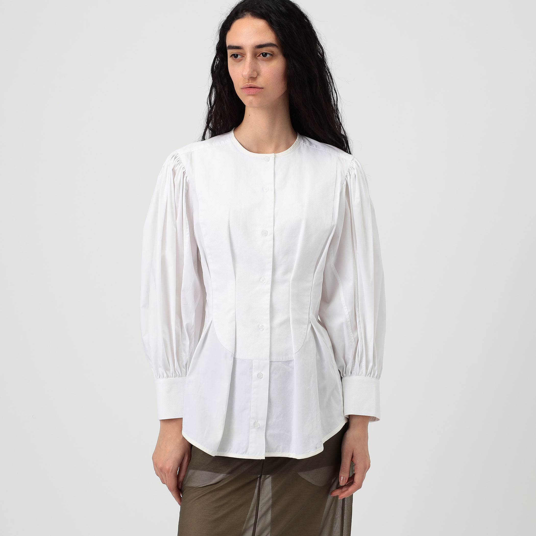 RENTRAYAGE タックノーカラーシャツ｜トゥモローランド 公式通販