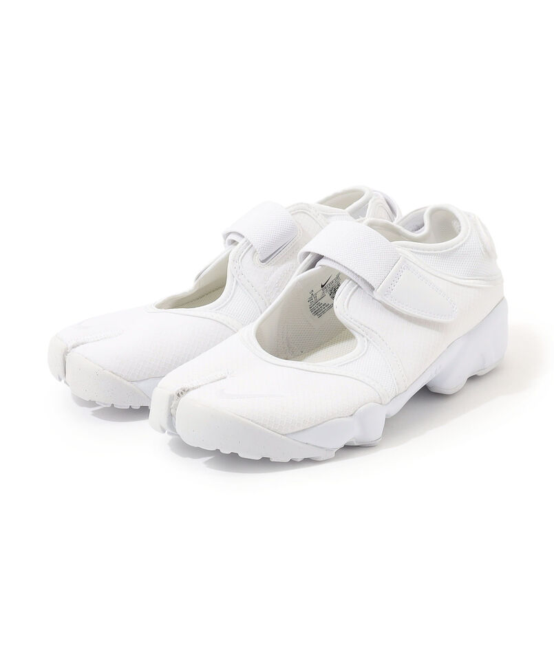 Nike エアリフトブリーズ スニーカー