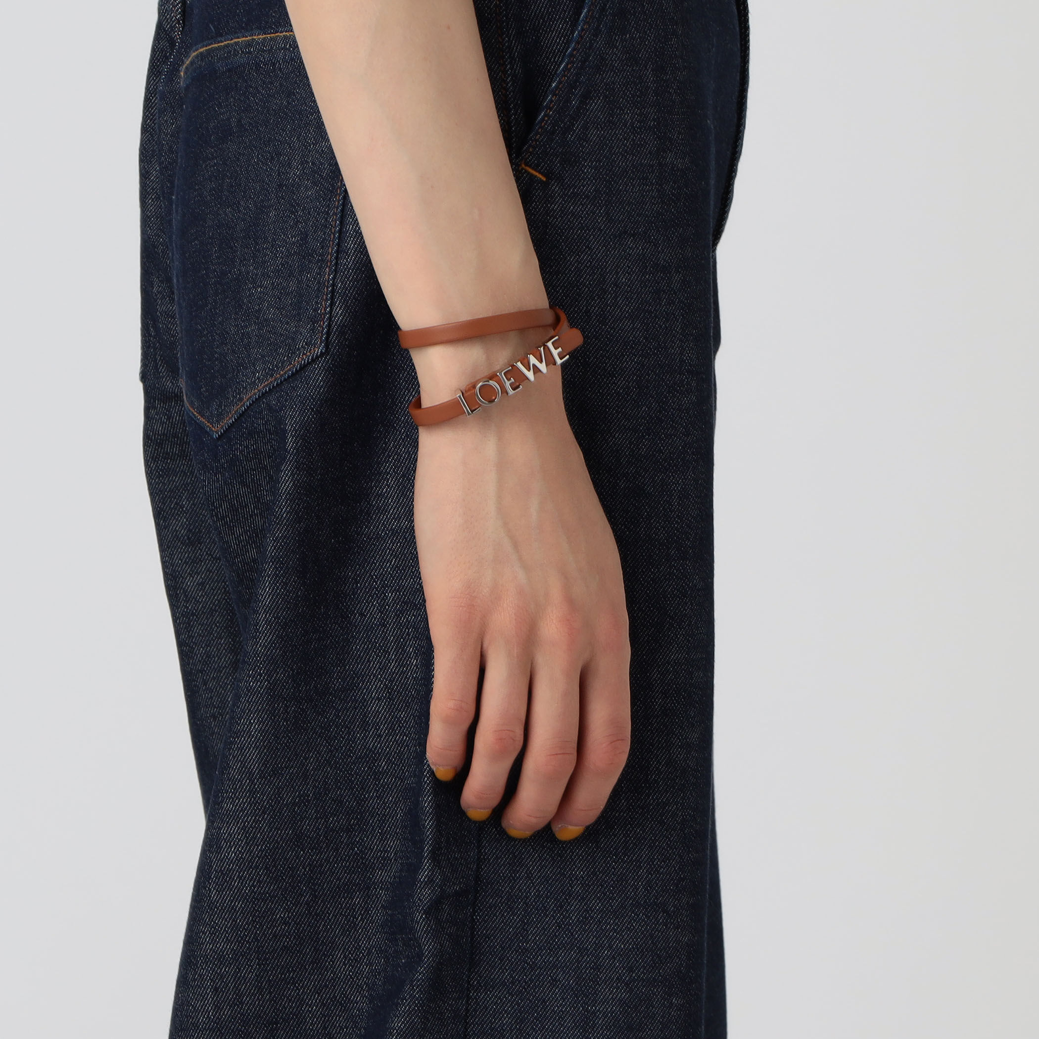 ロエベ LOEWE LOEWE ブレスレット J920240X17 アナグラム