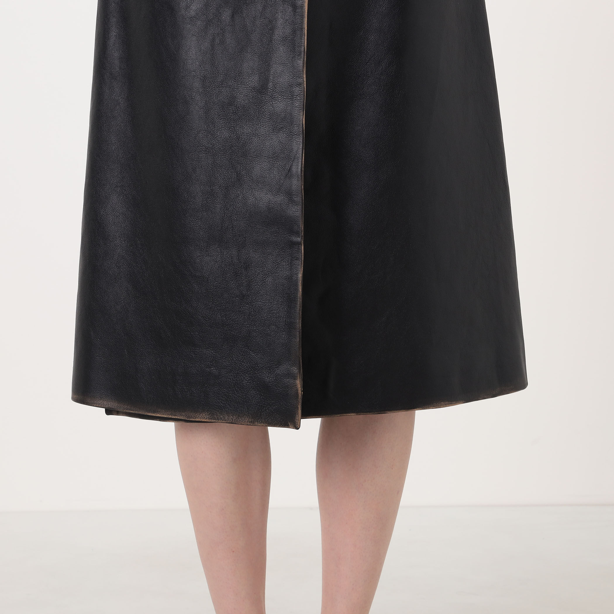 NAMACHEKO FLORA LEATHER SK レザースカート｜トゥモローランド 公式サイト