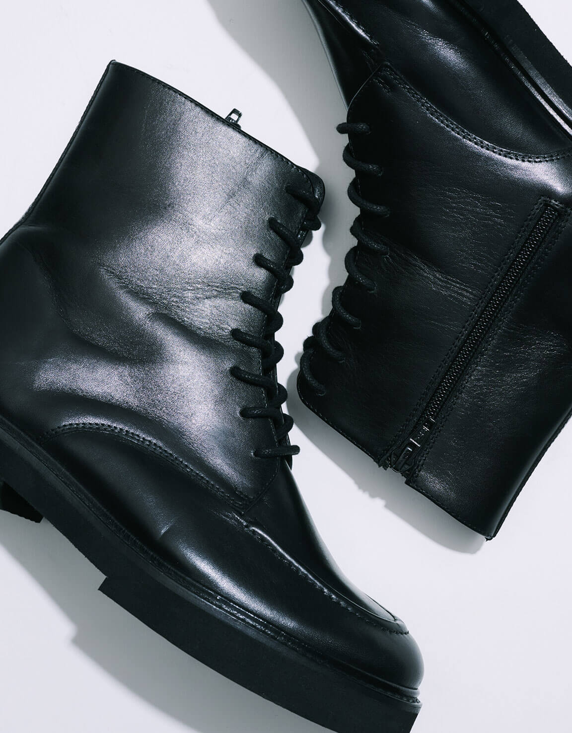 BOOTS〈GALERIE VIE〉