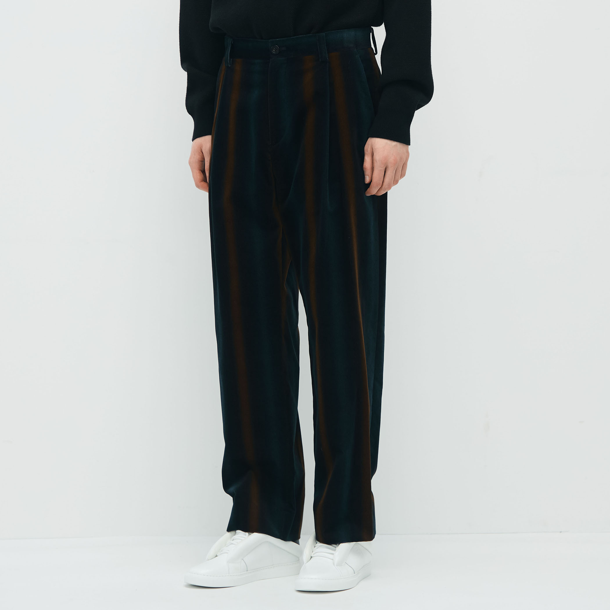CABaN ベロア グラデーションストライプ1タックパンツ