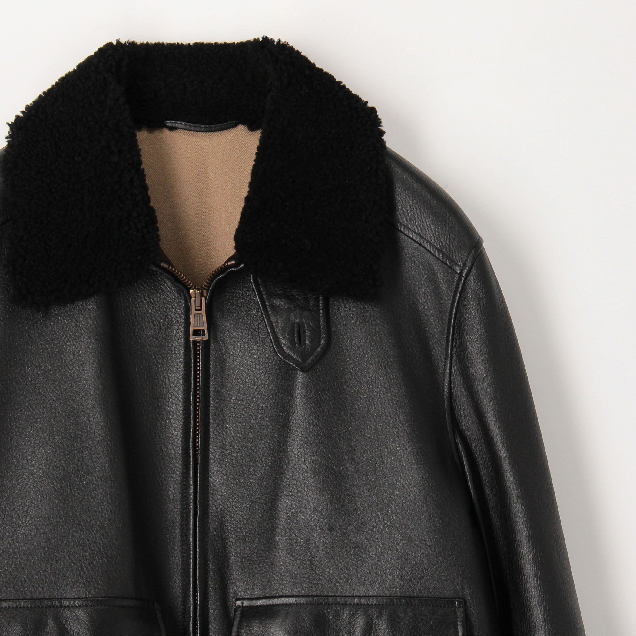 ナッパレザー ボンバージャケット｜トゥモローランド 公式通販