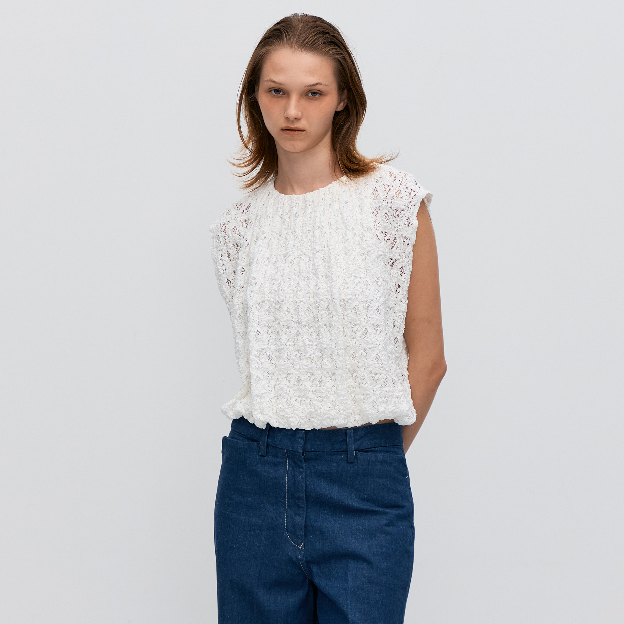 ストレッチレース ギャザーノースリーブプルオーバー