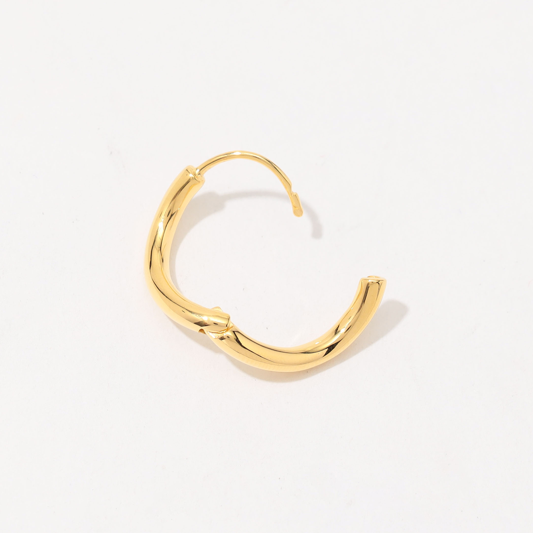 BAR Jewellery CHUNKY OUTLINE フープピアス｜トゥモローランド 公式通販