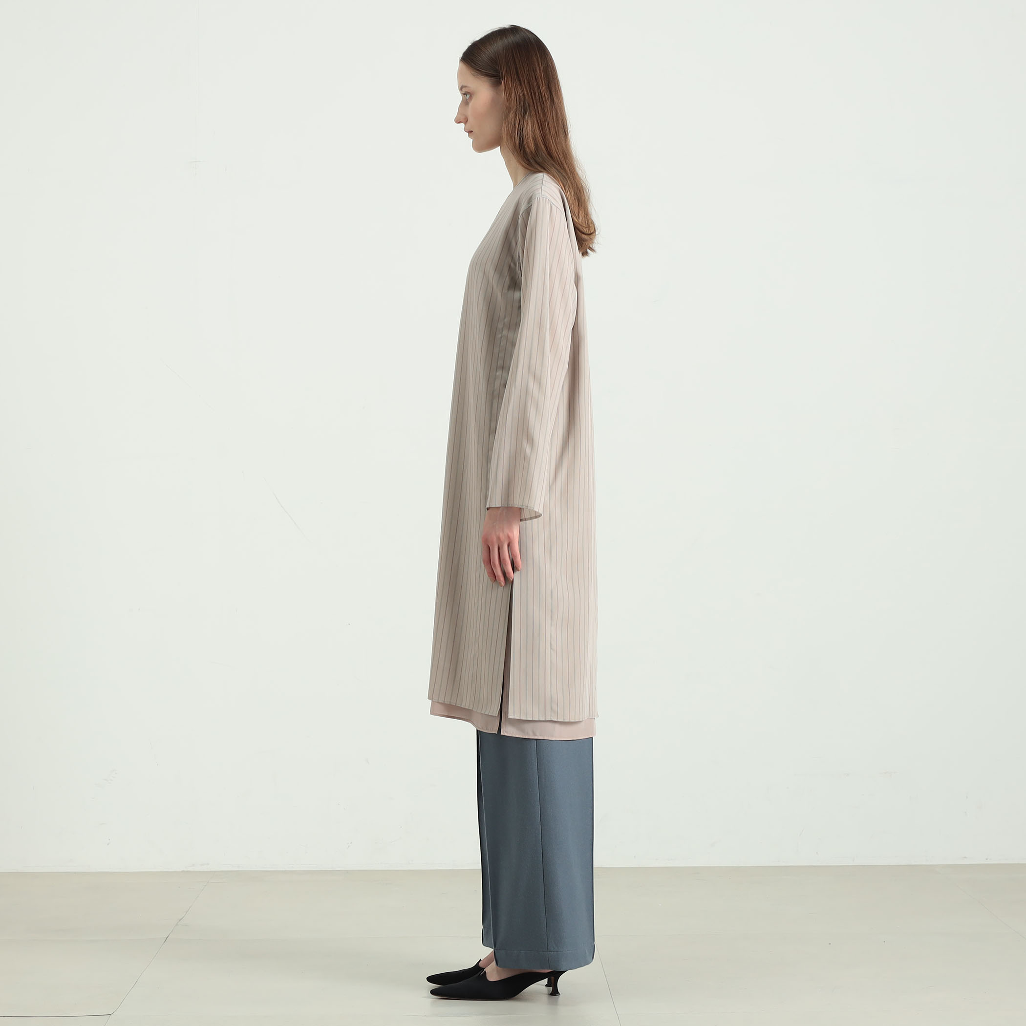 ソフトリヨセル レイヤードワンピース｜トゥモローランド 公式通販