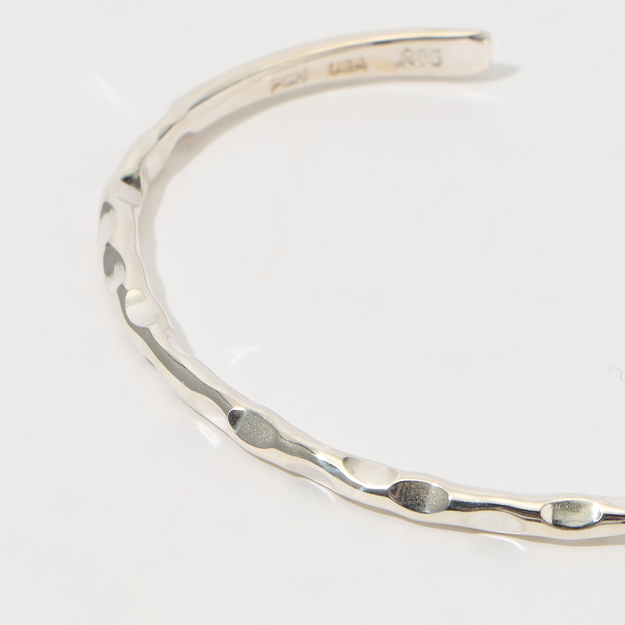 STUDEBAKER METALS GOSSAMER CUFF シルバーバングル｜トゥモローランド
