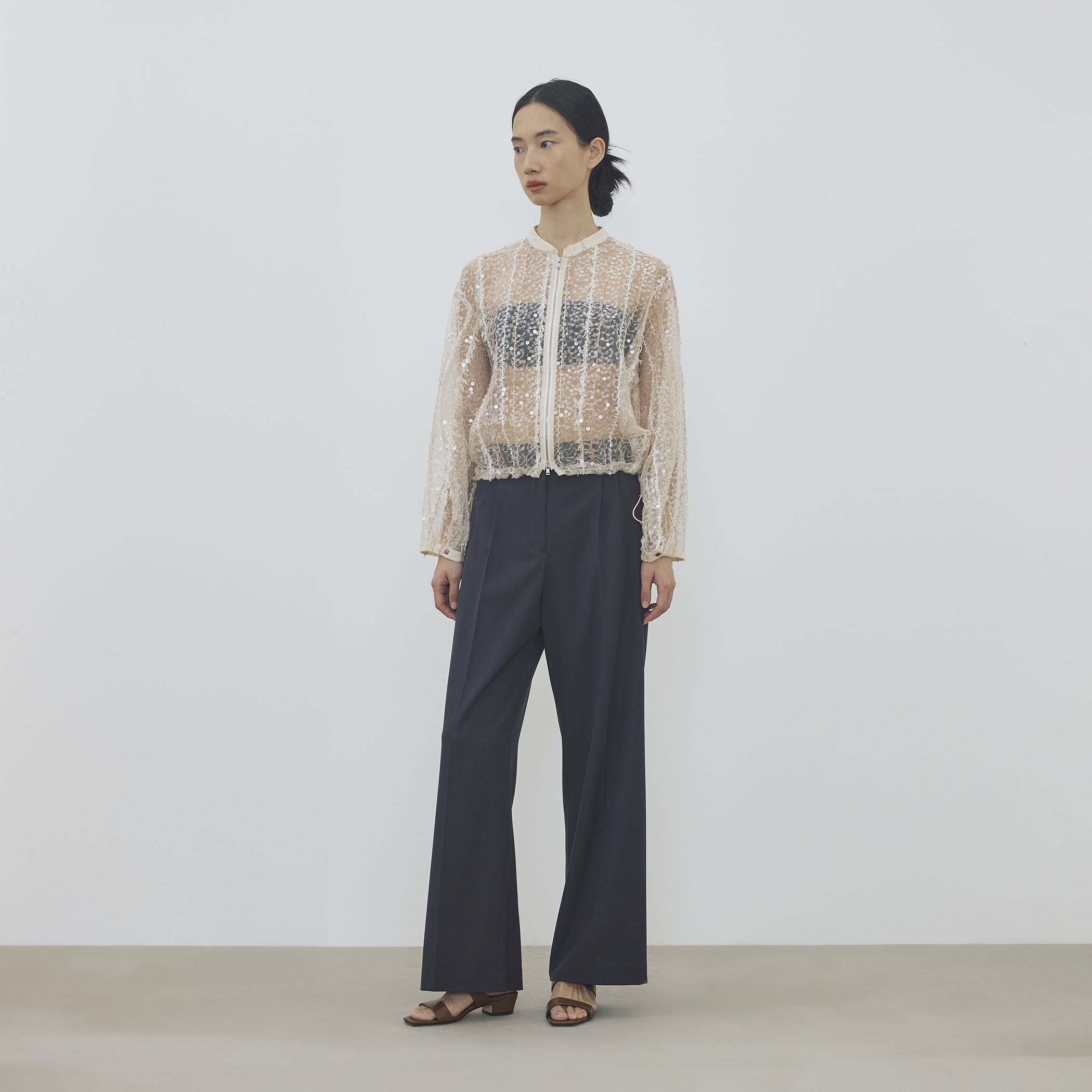 パリコレ 定価45万 高級スパンコール装飾フローラルカットソー シャネル」の華やかさ、「ミュウミュウ」のガーリー、「キコ」の