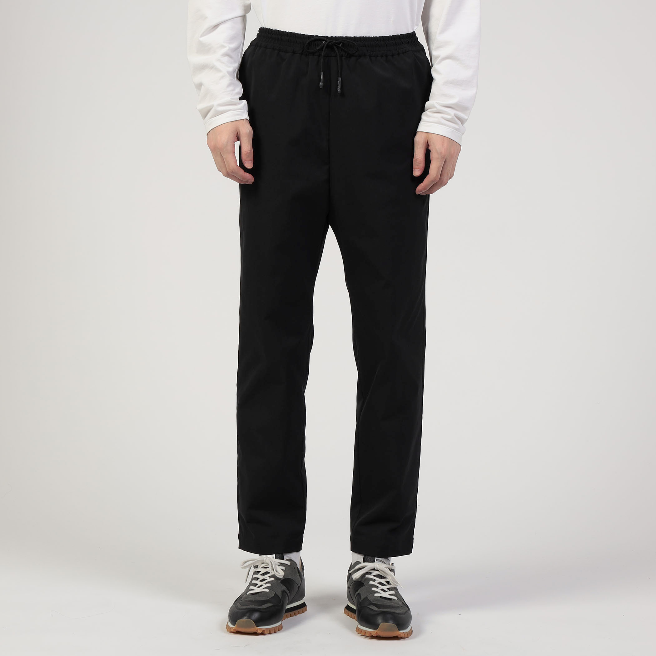 HYKE TASLAN TAPERED PANTS ポリエステル テーパードパンツ