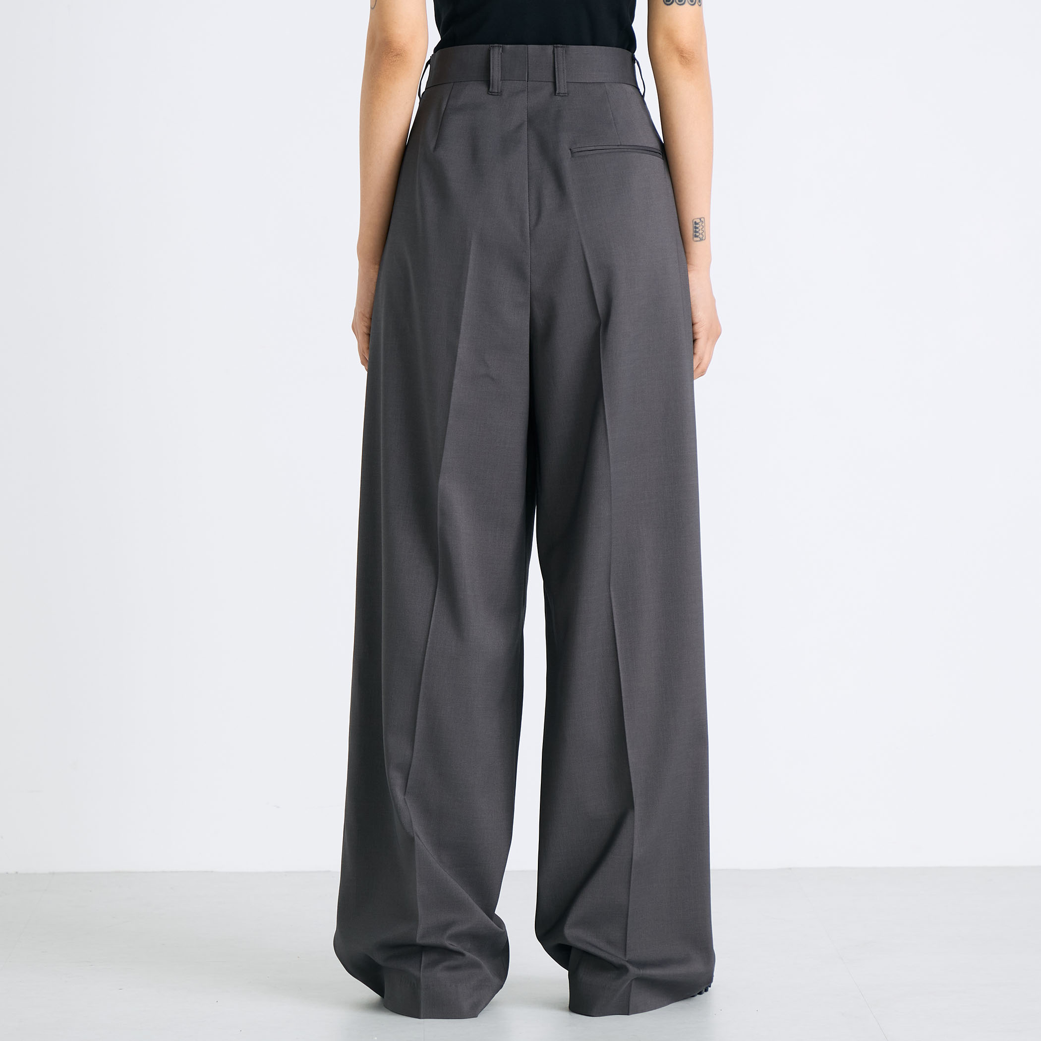 ウールライク スラックス｜トゥモローランド 公式通販