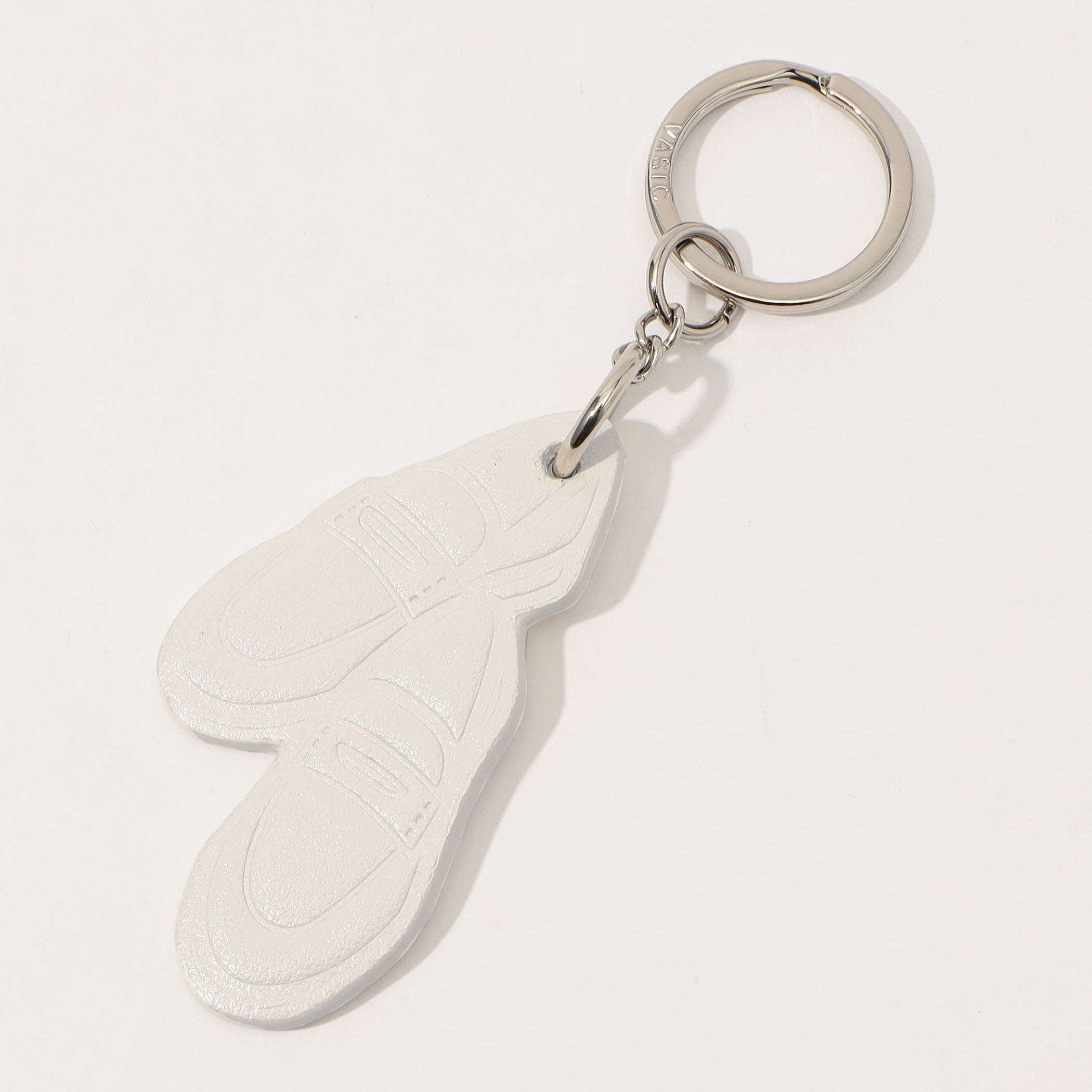 別注】VASIC チャームセット｜トゥモローランド 公式通販