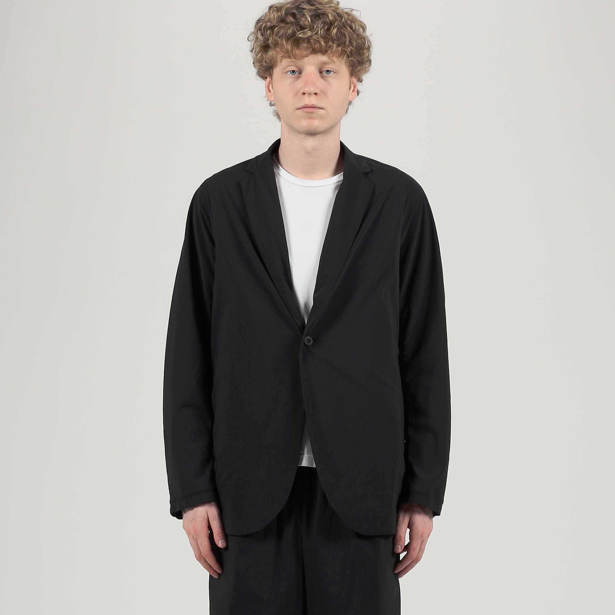 美品 teatora テアトラ wallet jacket doctroid TEATORA（テアトラ）の「TEATORA Wallet JACKET DOCTOROID