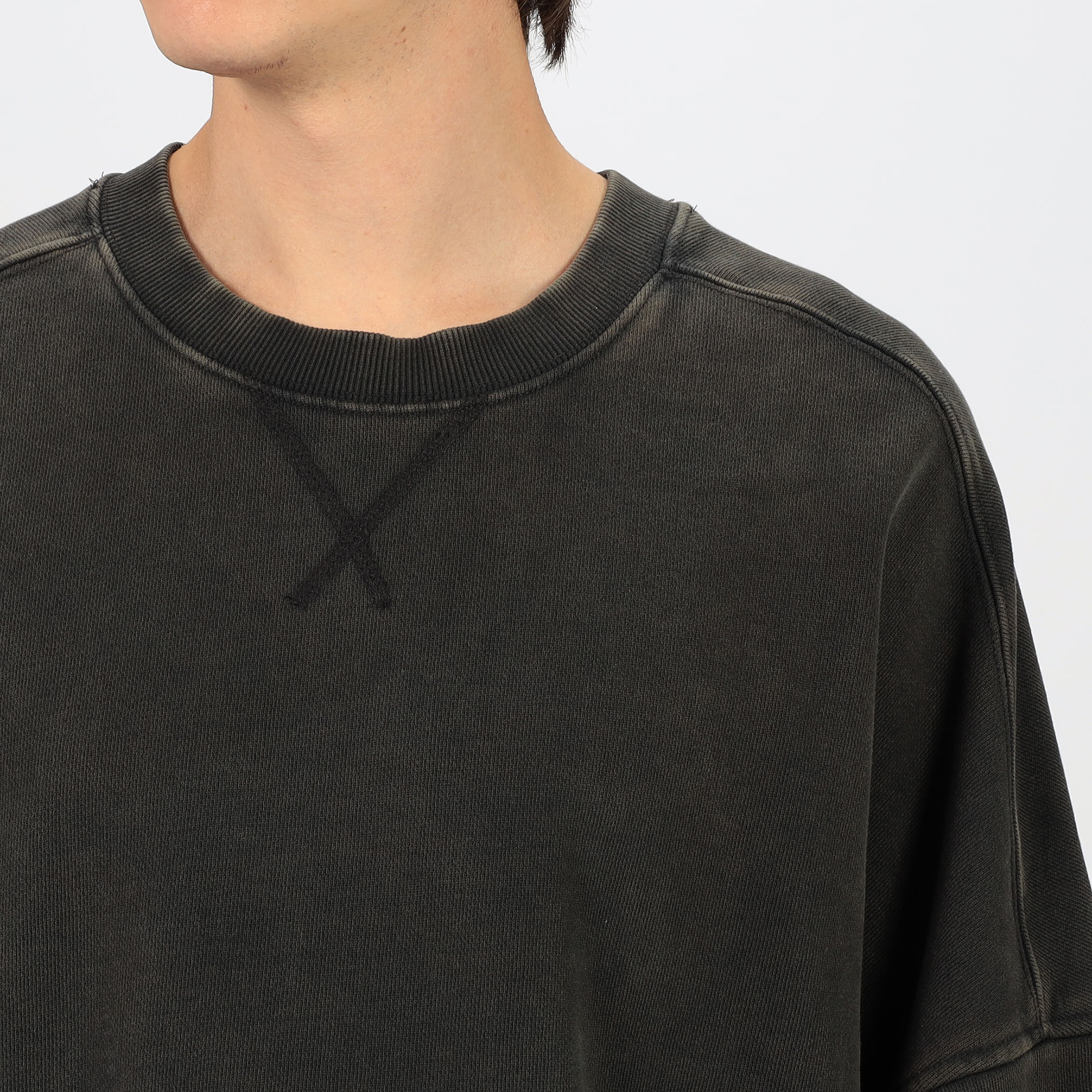 □entire studios BOX CREW｜トゥモローランド 公式通販