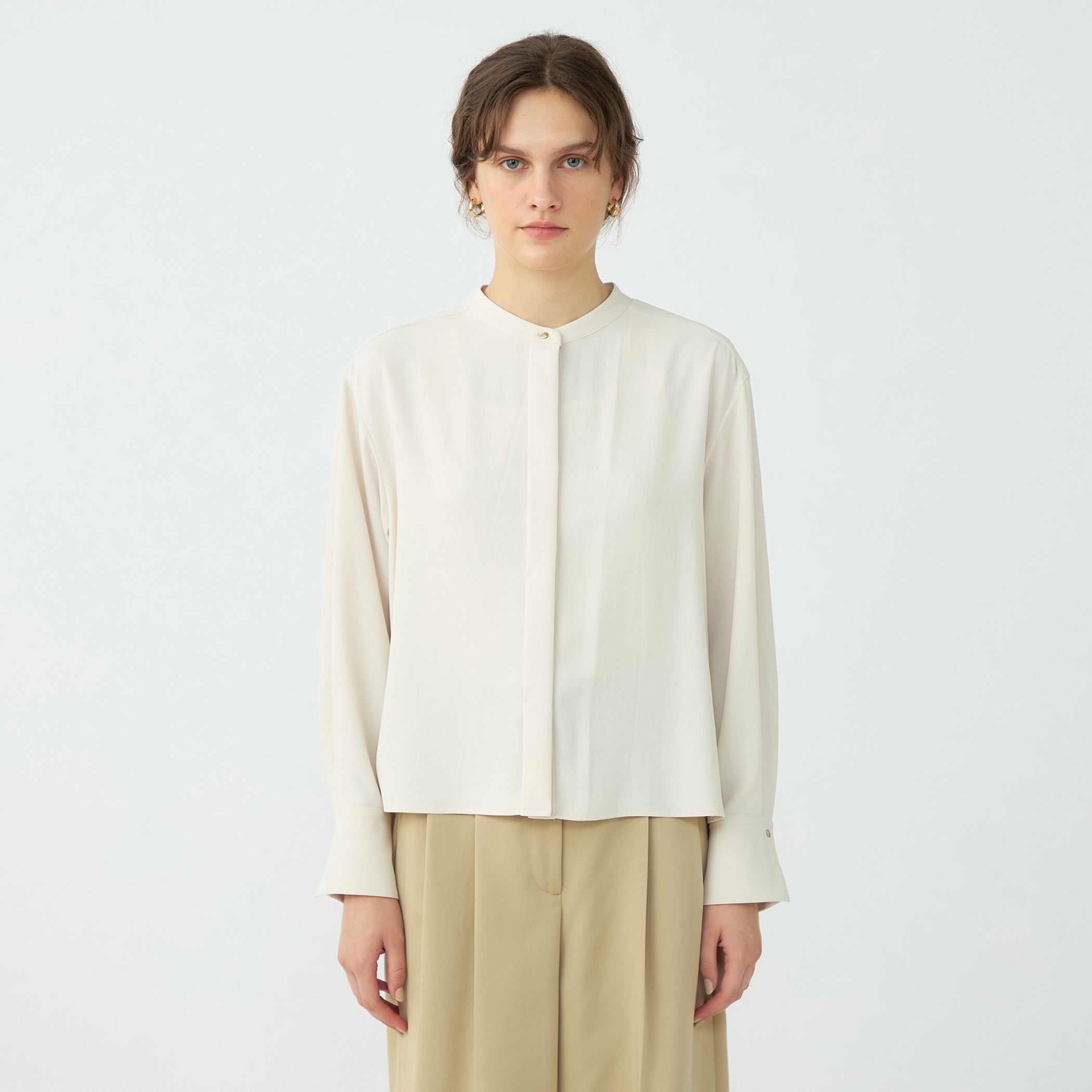 サンディジョーゼット ボックスシルエットブラウス｜トゥモローランド